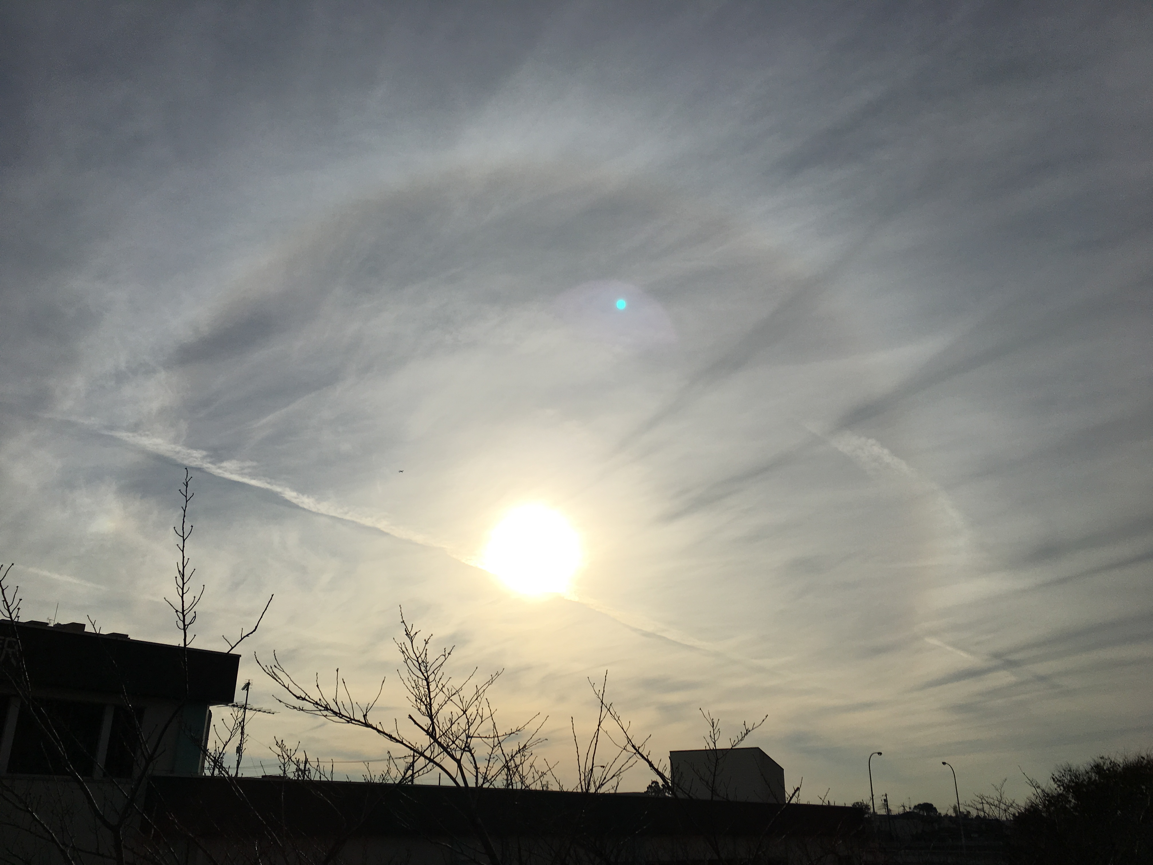 No.38472-1 地震雲