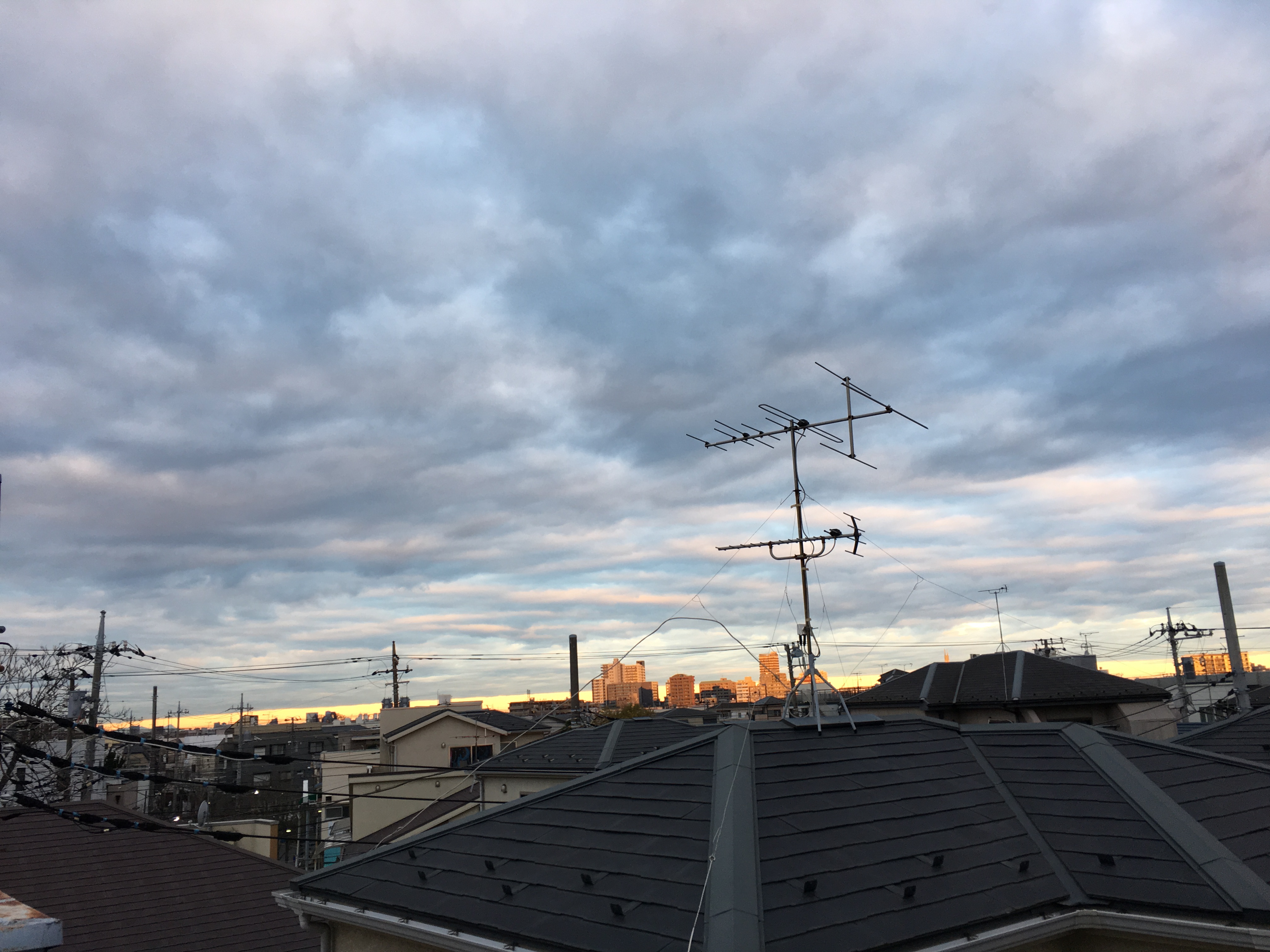 No.38625-1 地震雲