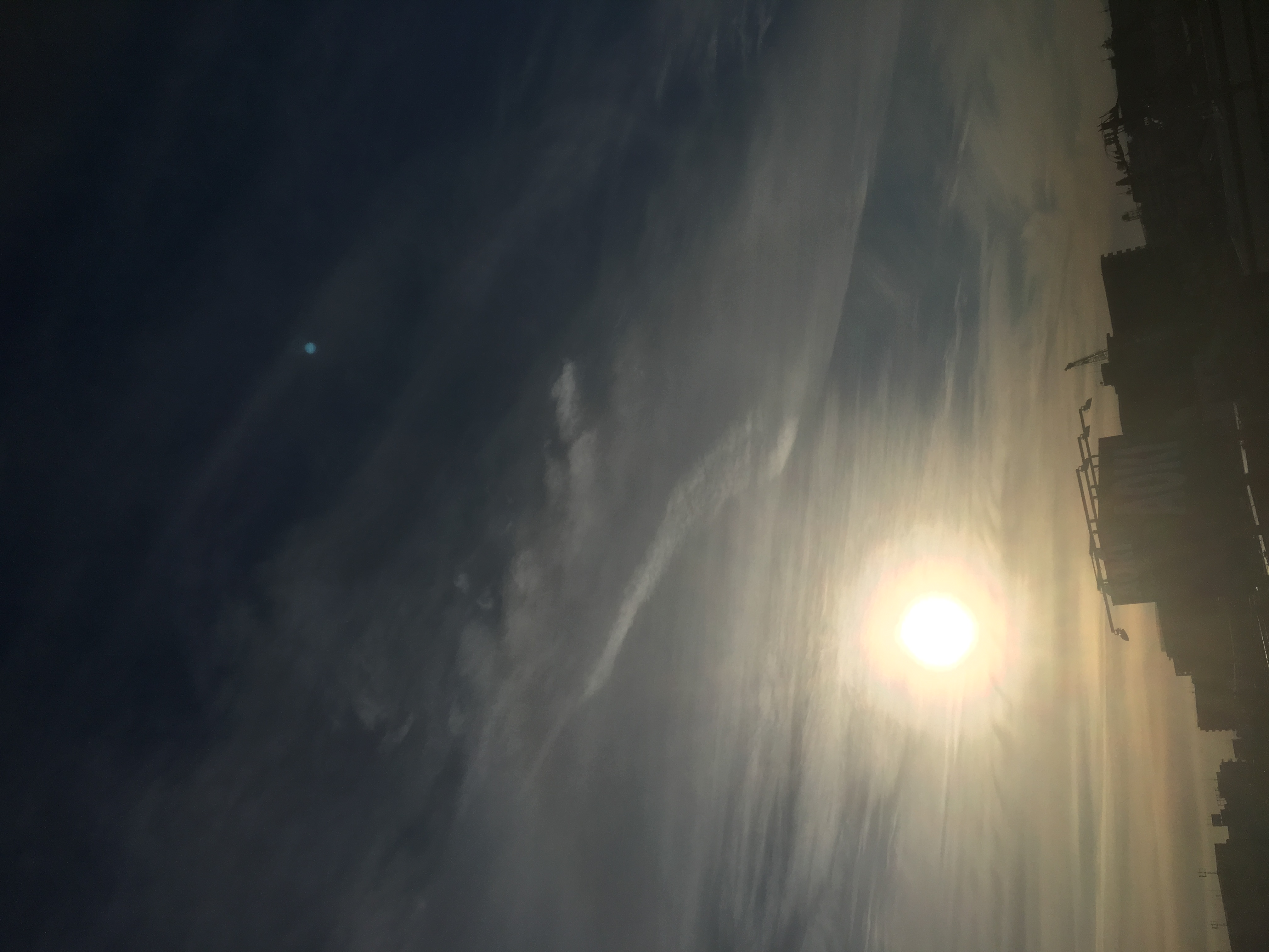 No.38710-1 地震雲