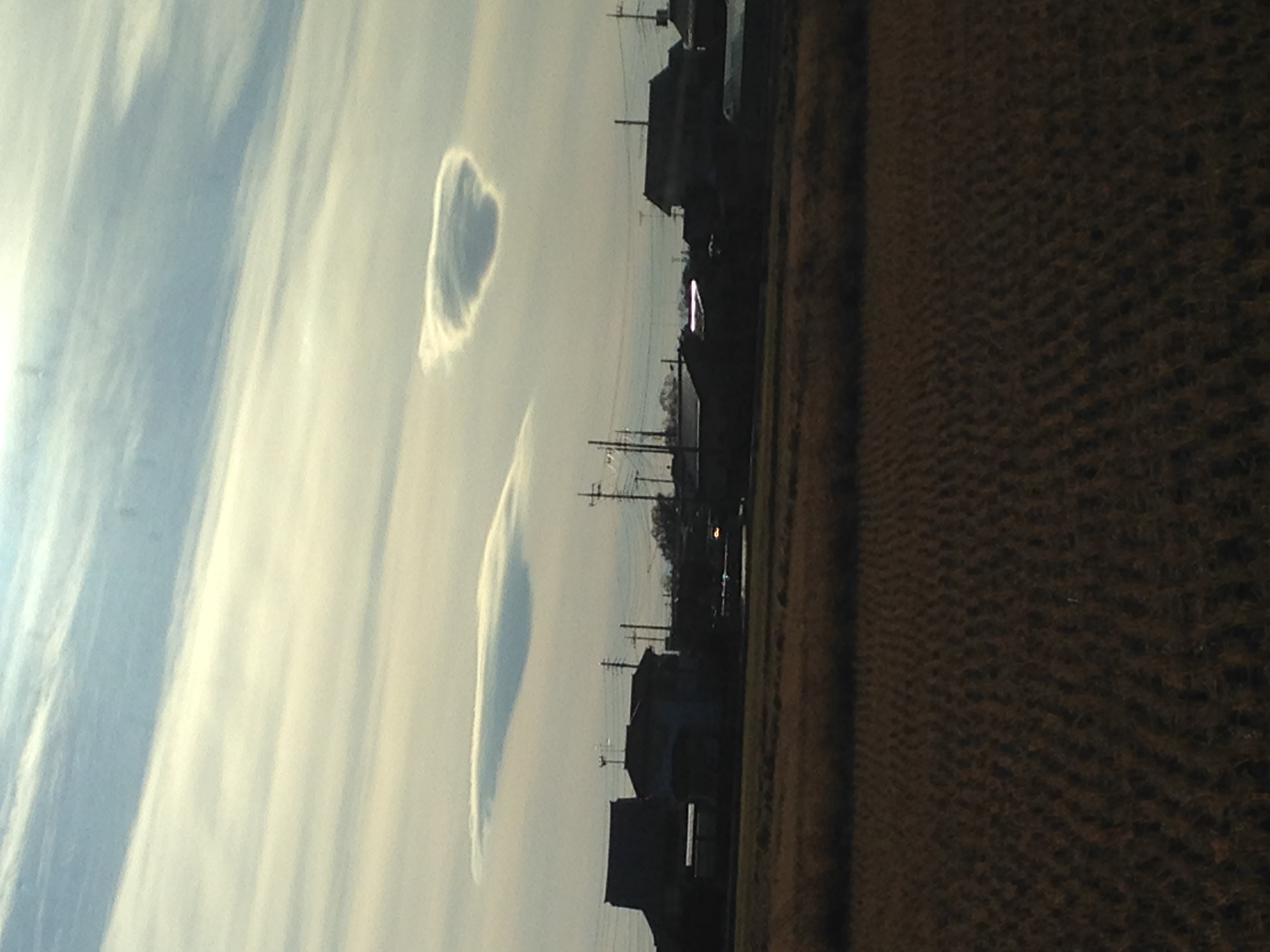 No.38711-1 地震雲