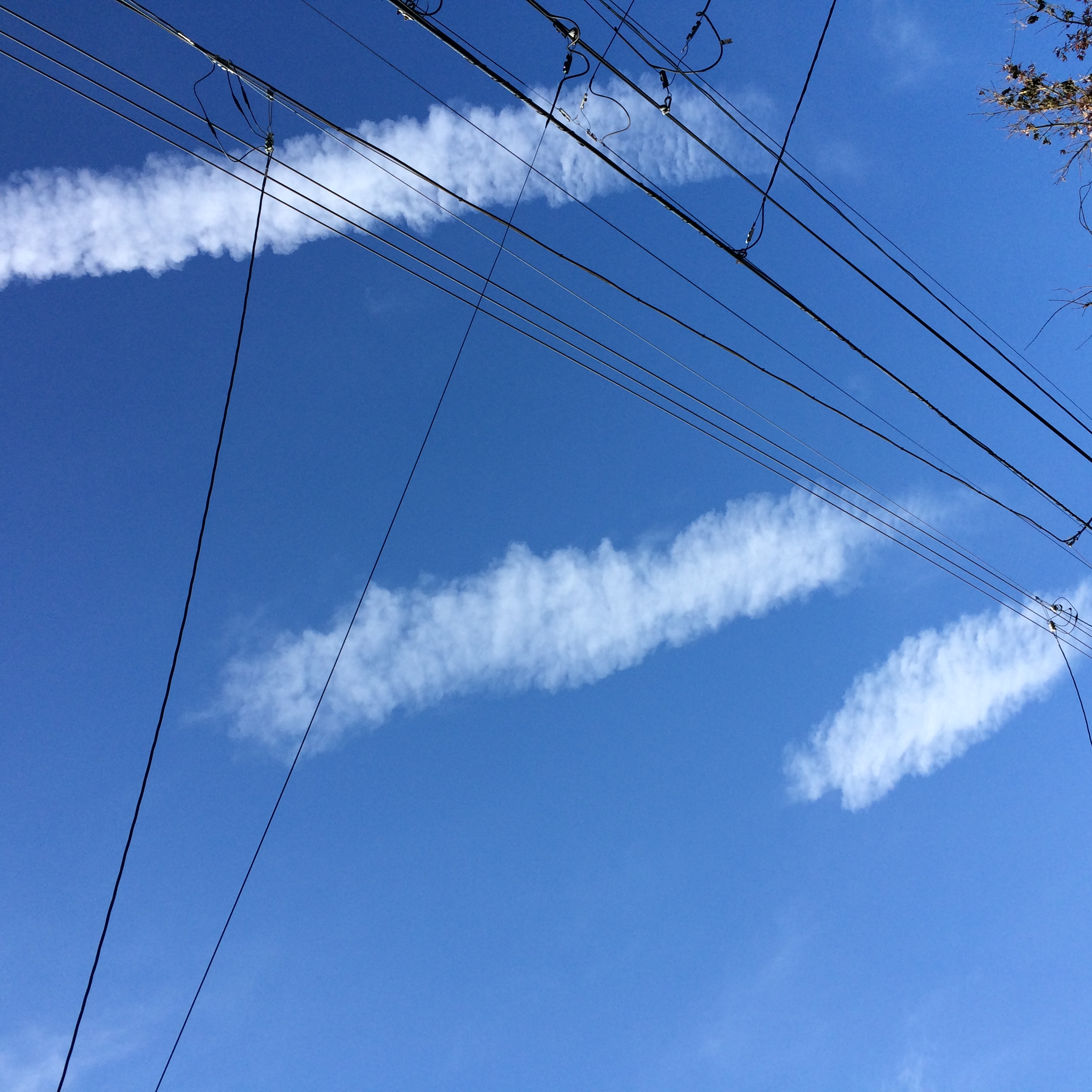 No.38979-1 地震雲