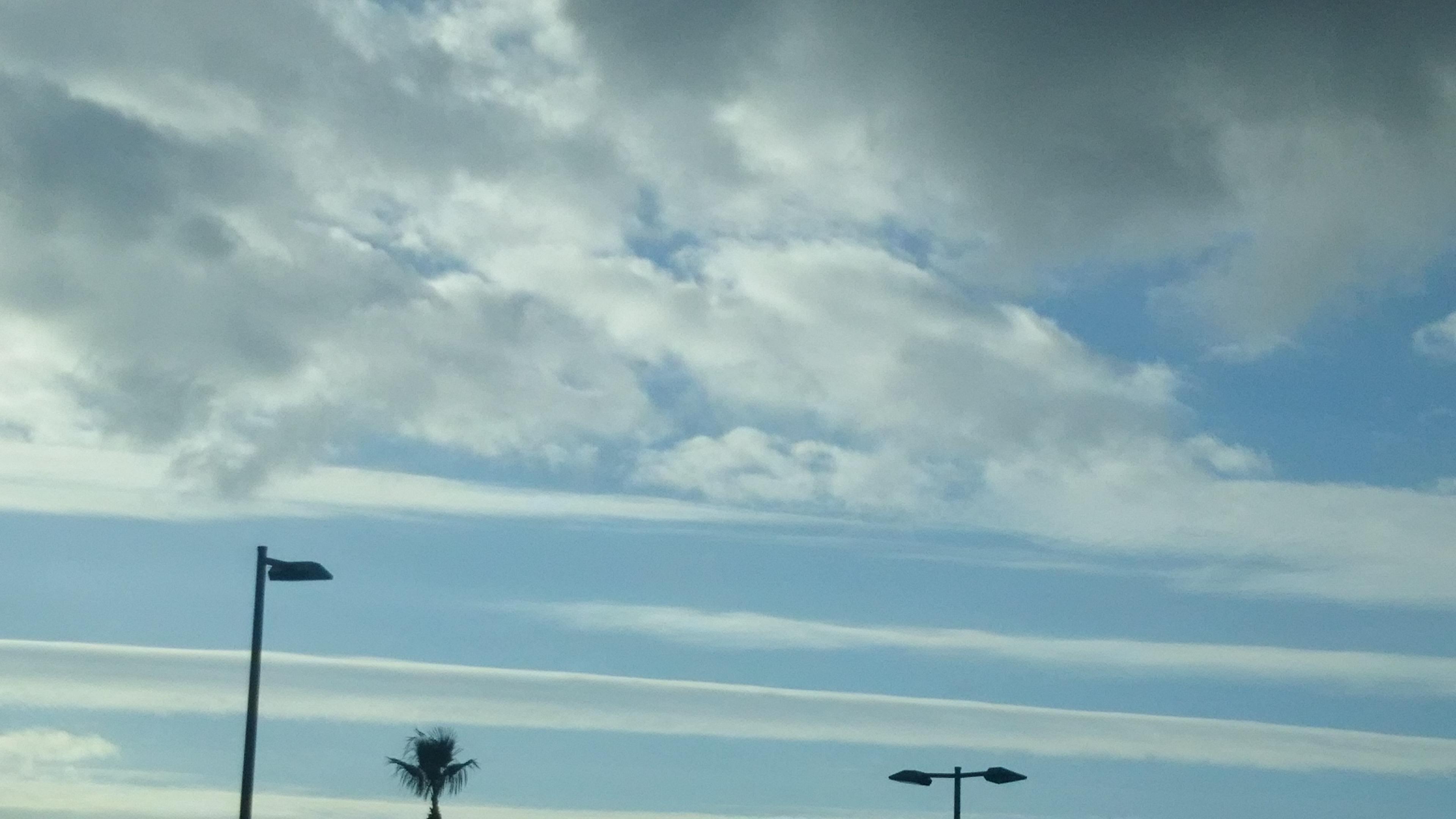 No.39039-1 地震雲