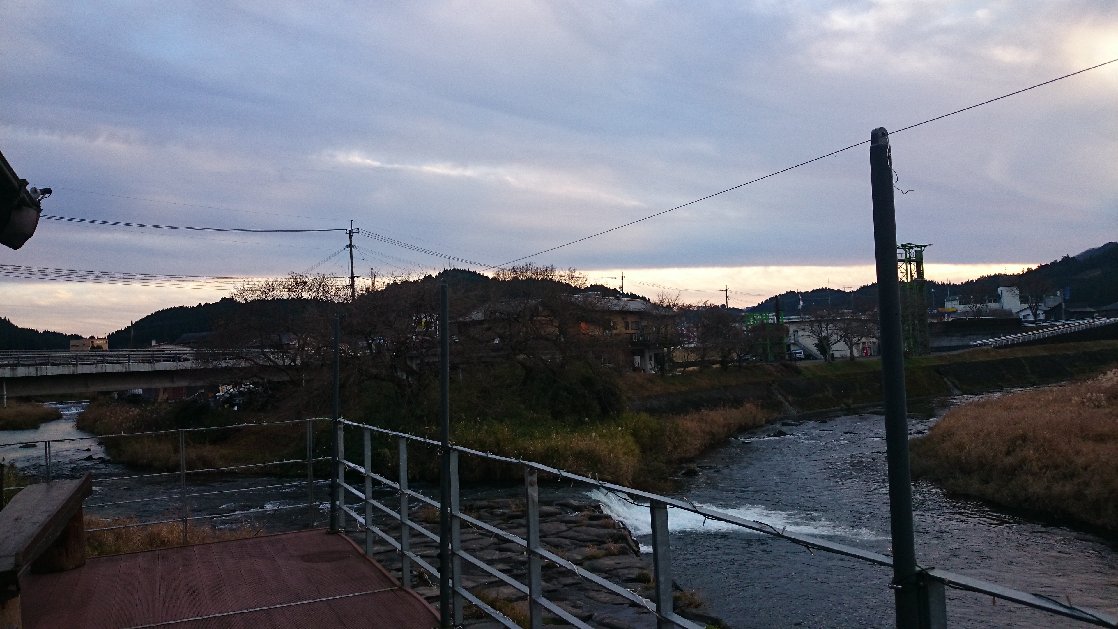 No.39233-1 地震雲