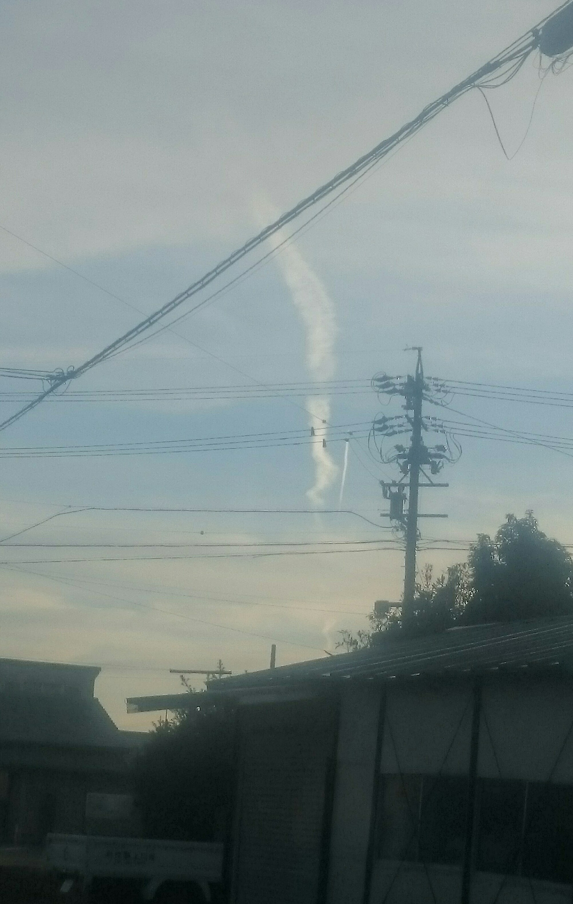 No.39272-1 地震雲