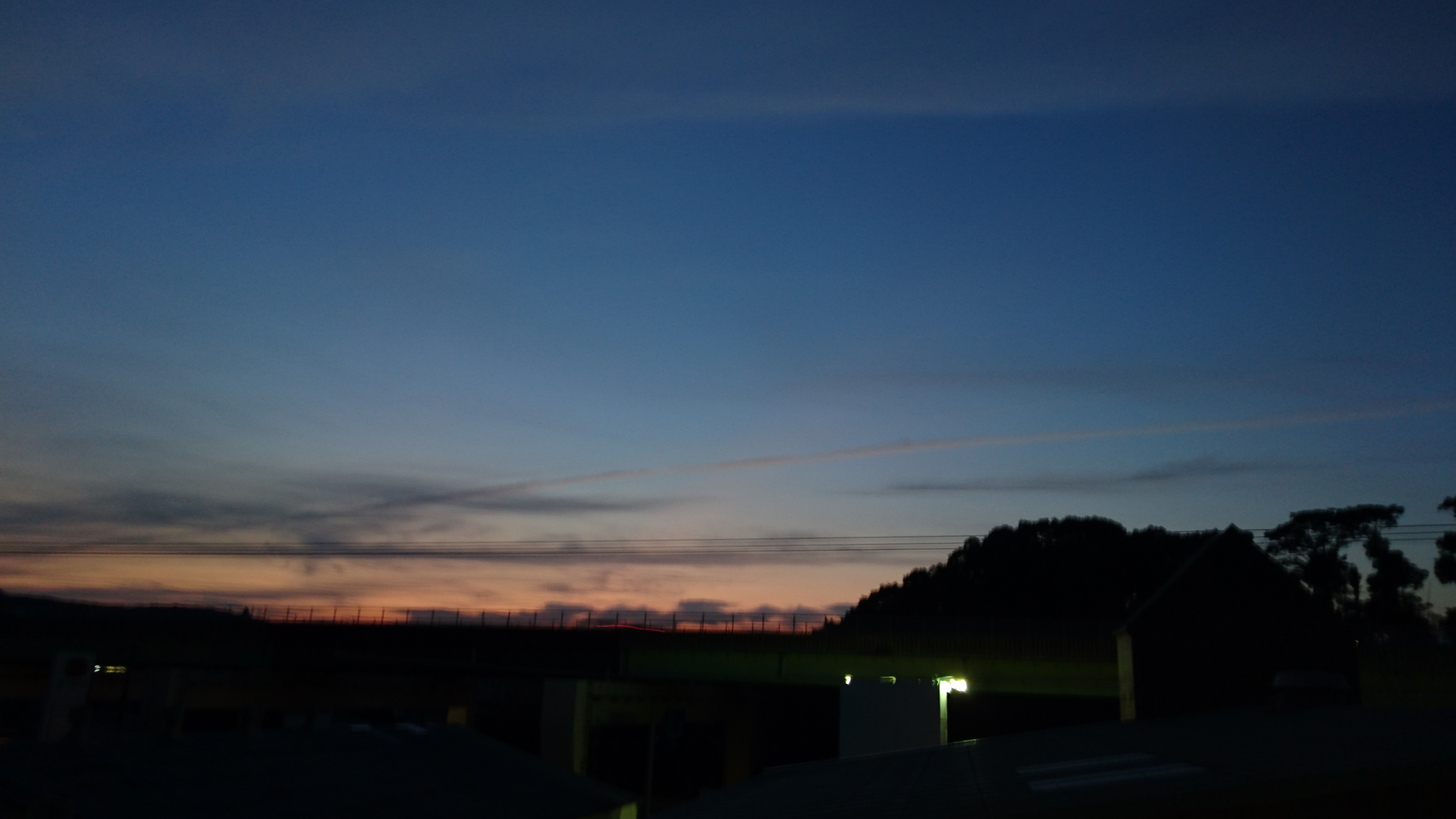 No.39274-1 地震雲