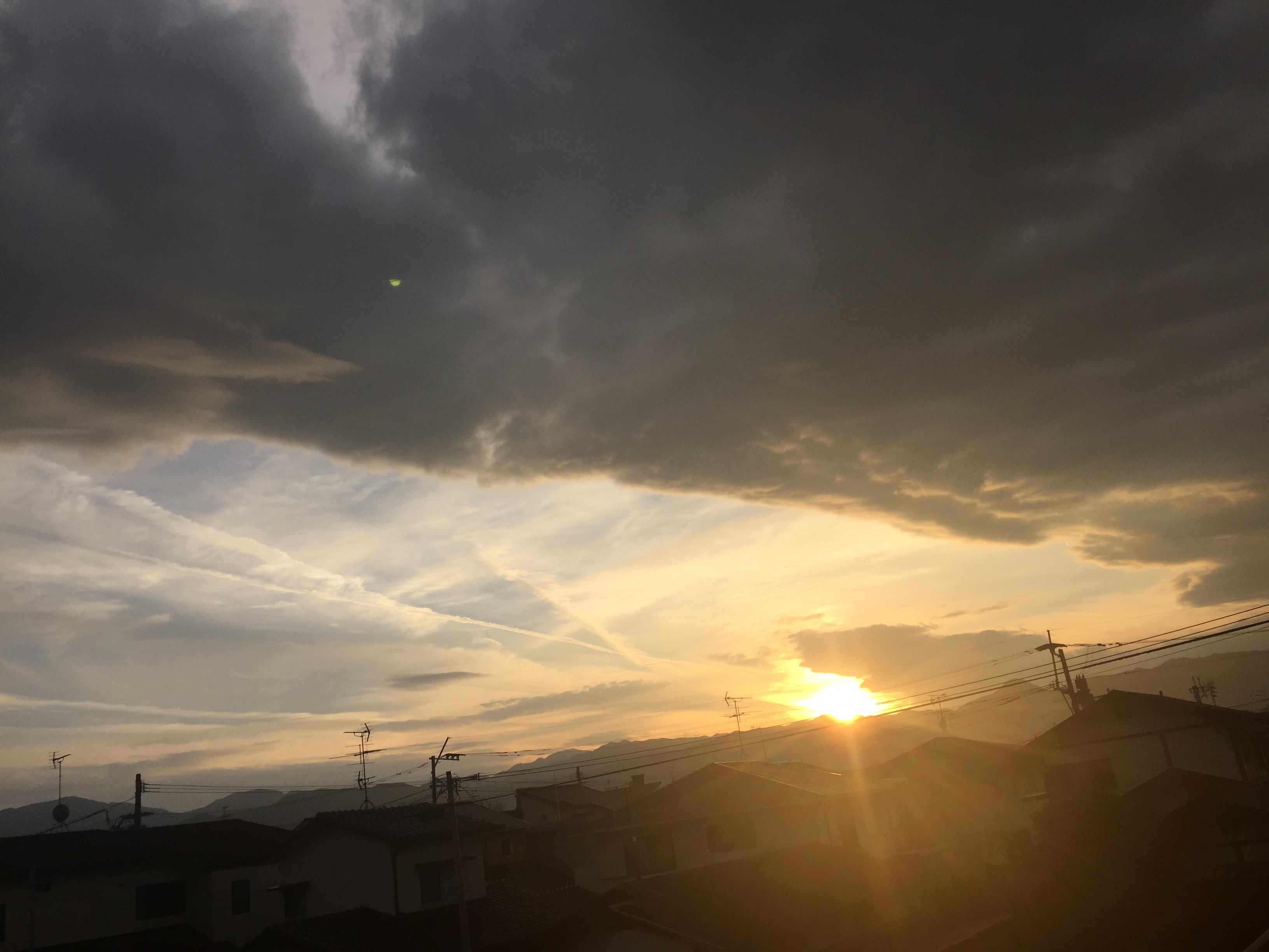 No.39288-1 地震雲