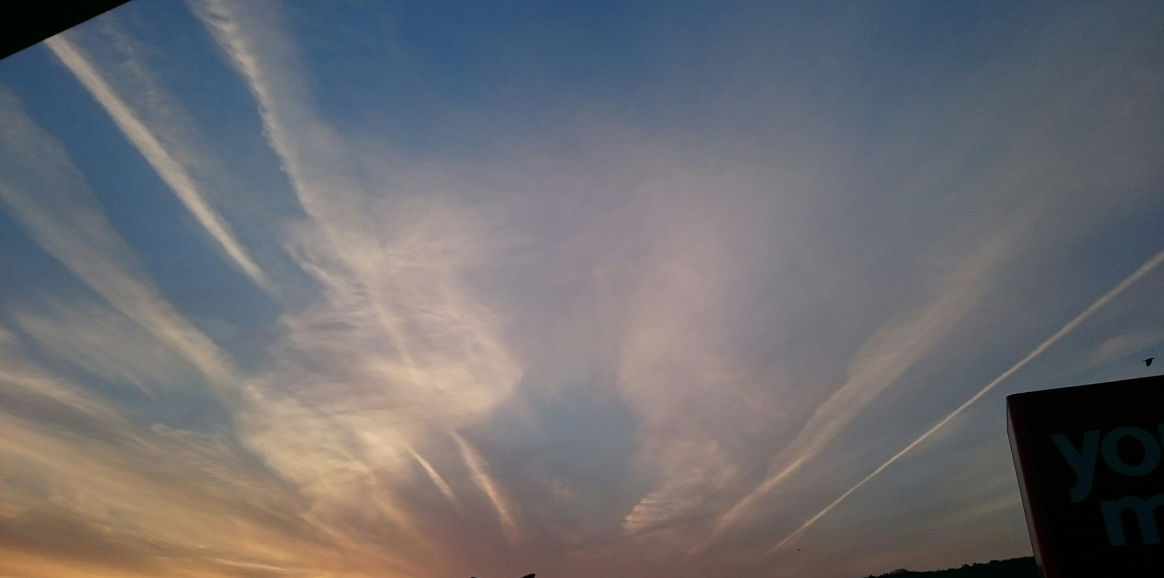 No.39362-1 地震雲