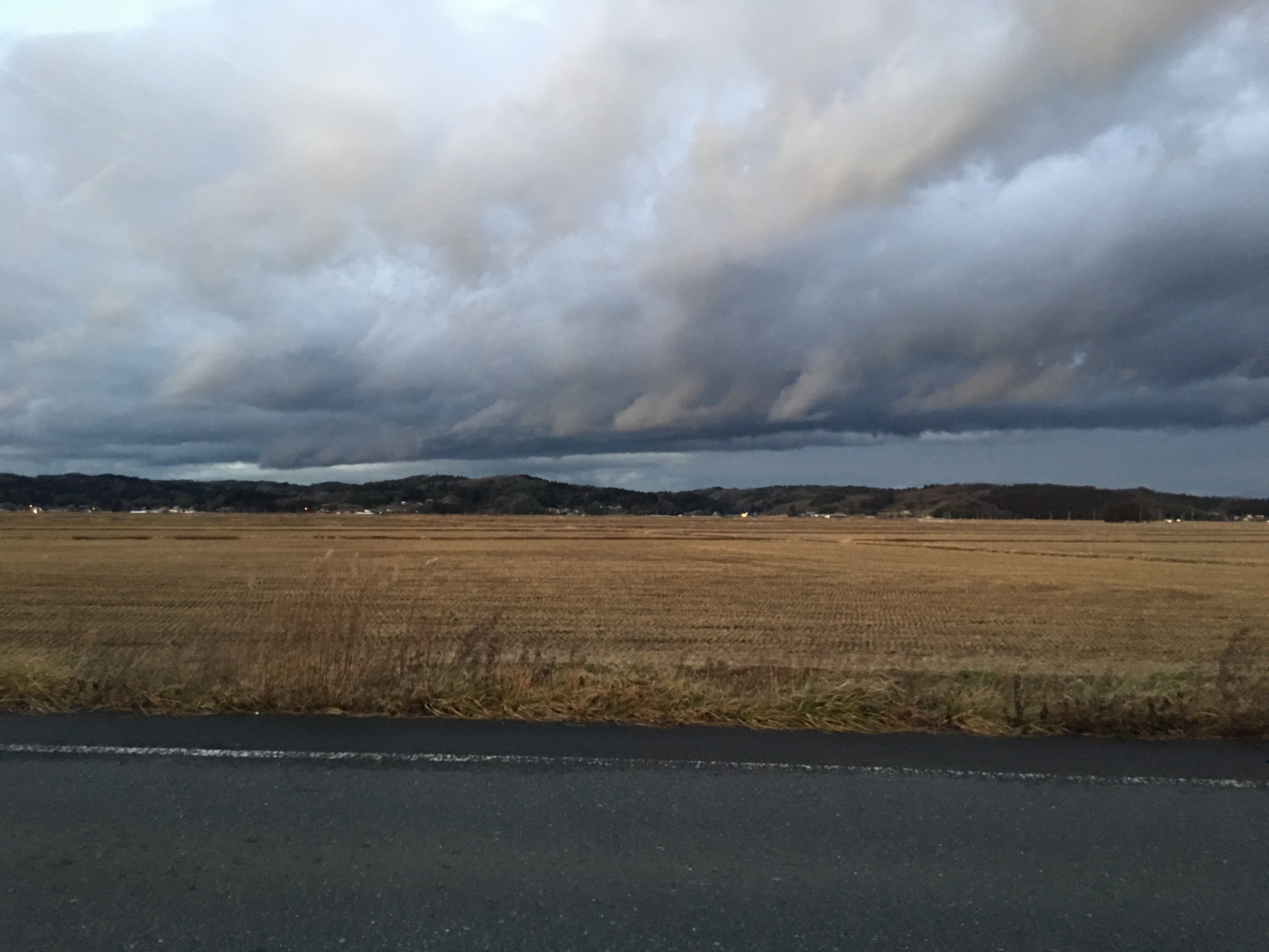 No.39401-1 地震雲