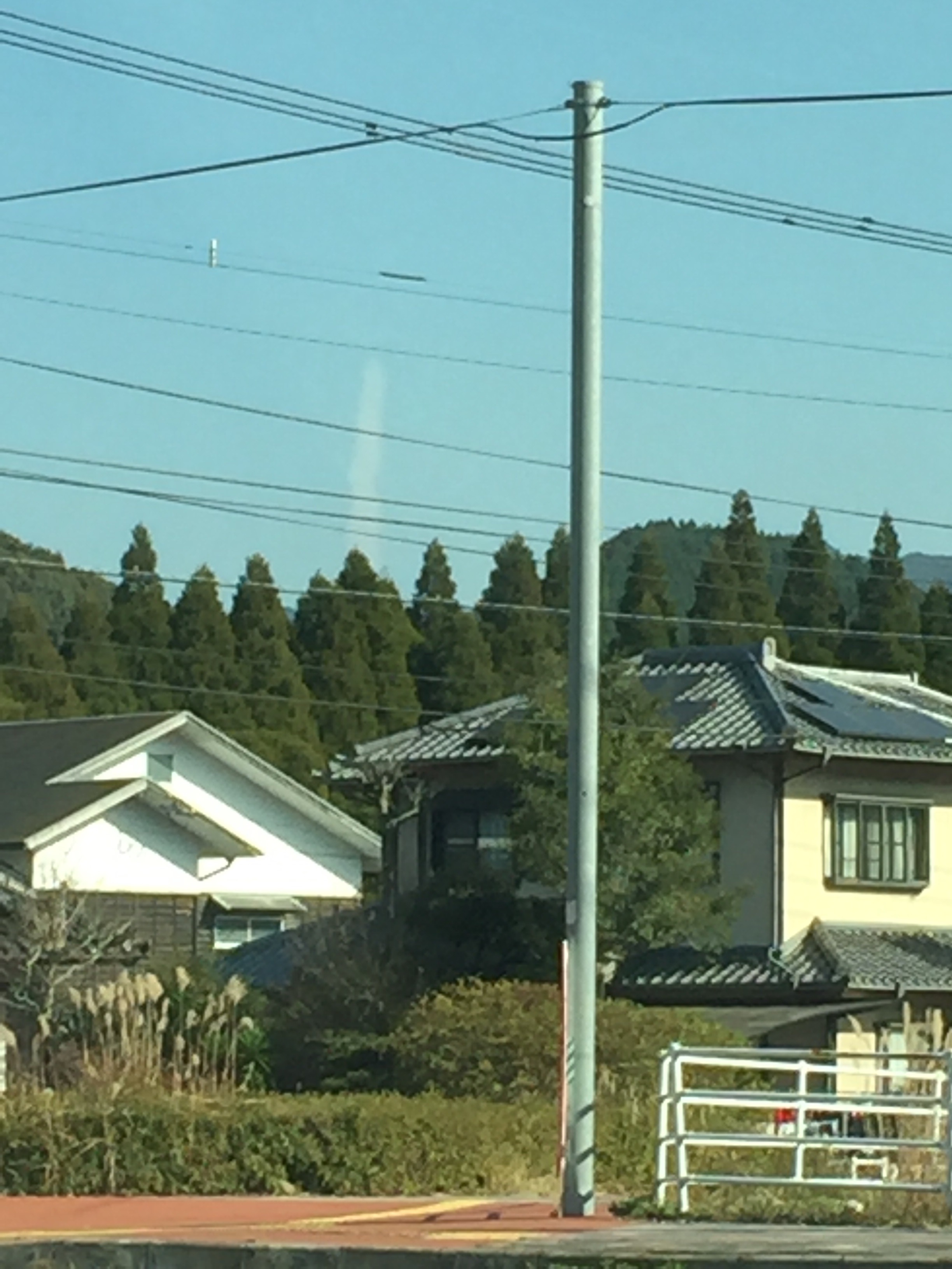 No.39498-1 地震雲