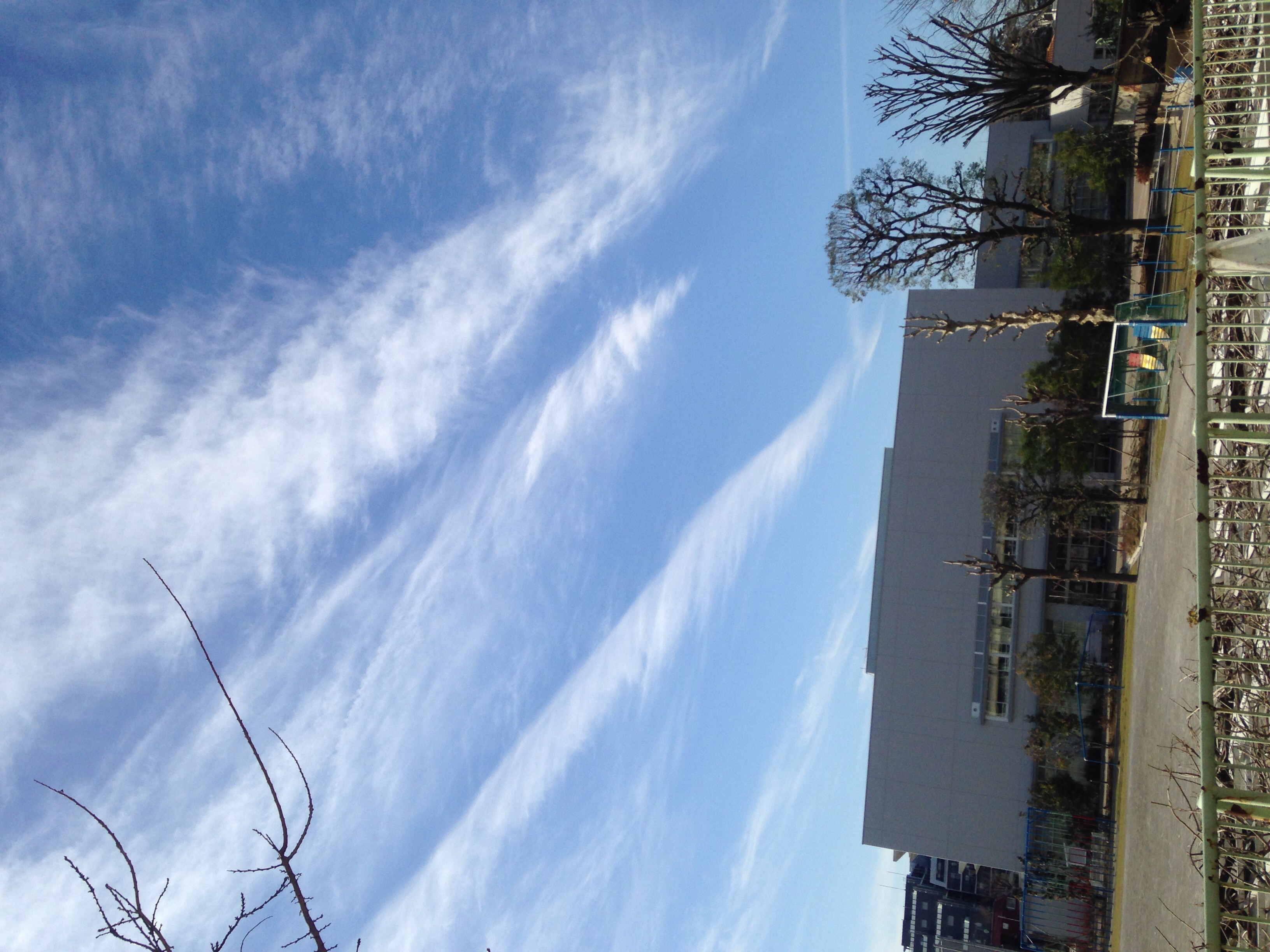 No.39637-1 地震雲