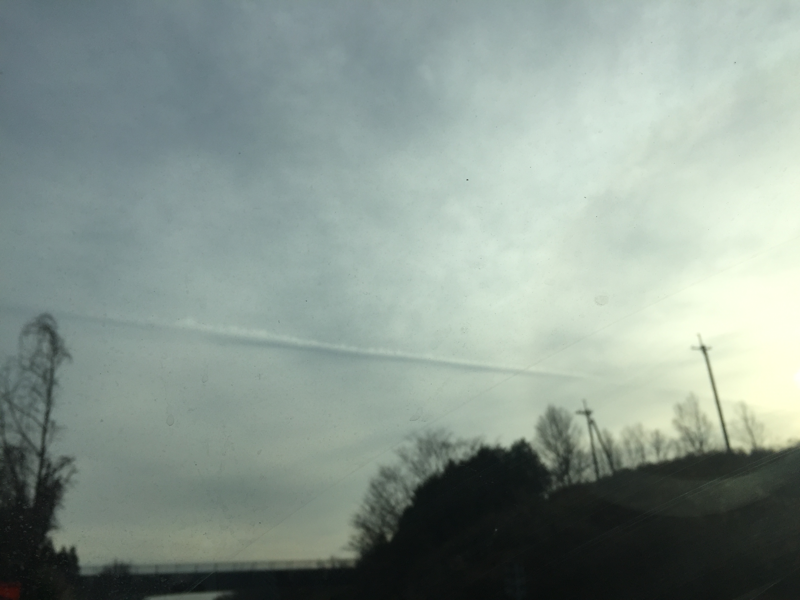 No.39704-1 地震雲