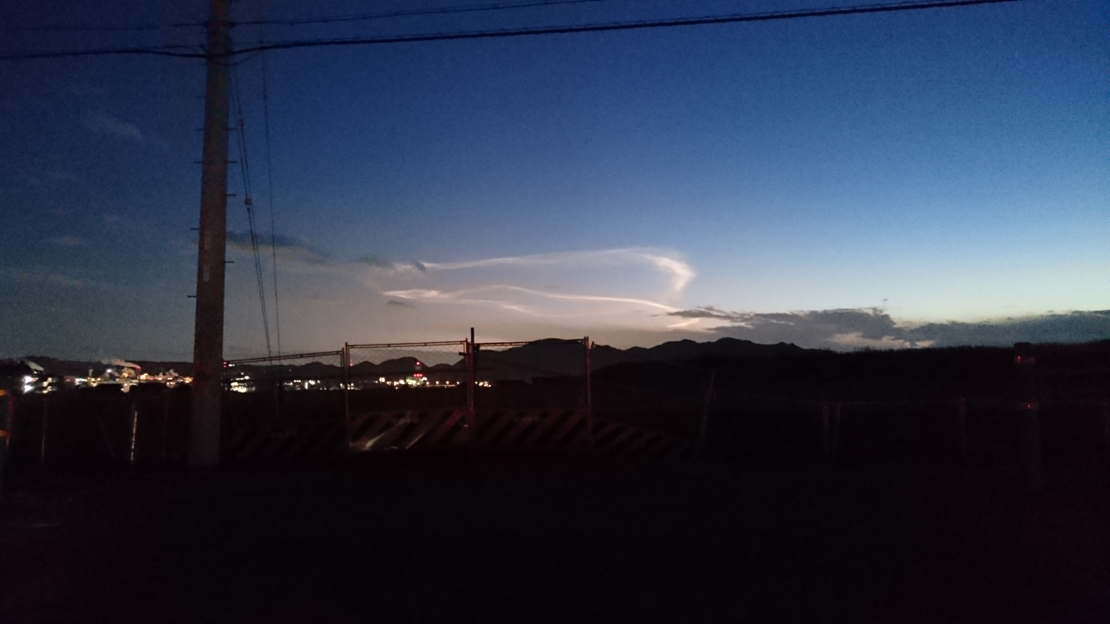 No.40056-1 地震雲