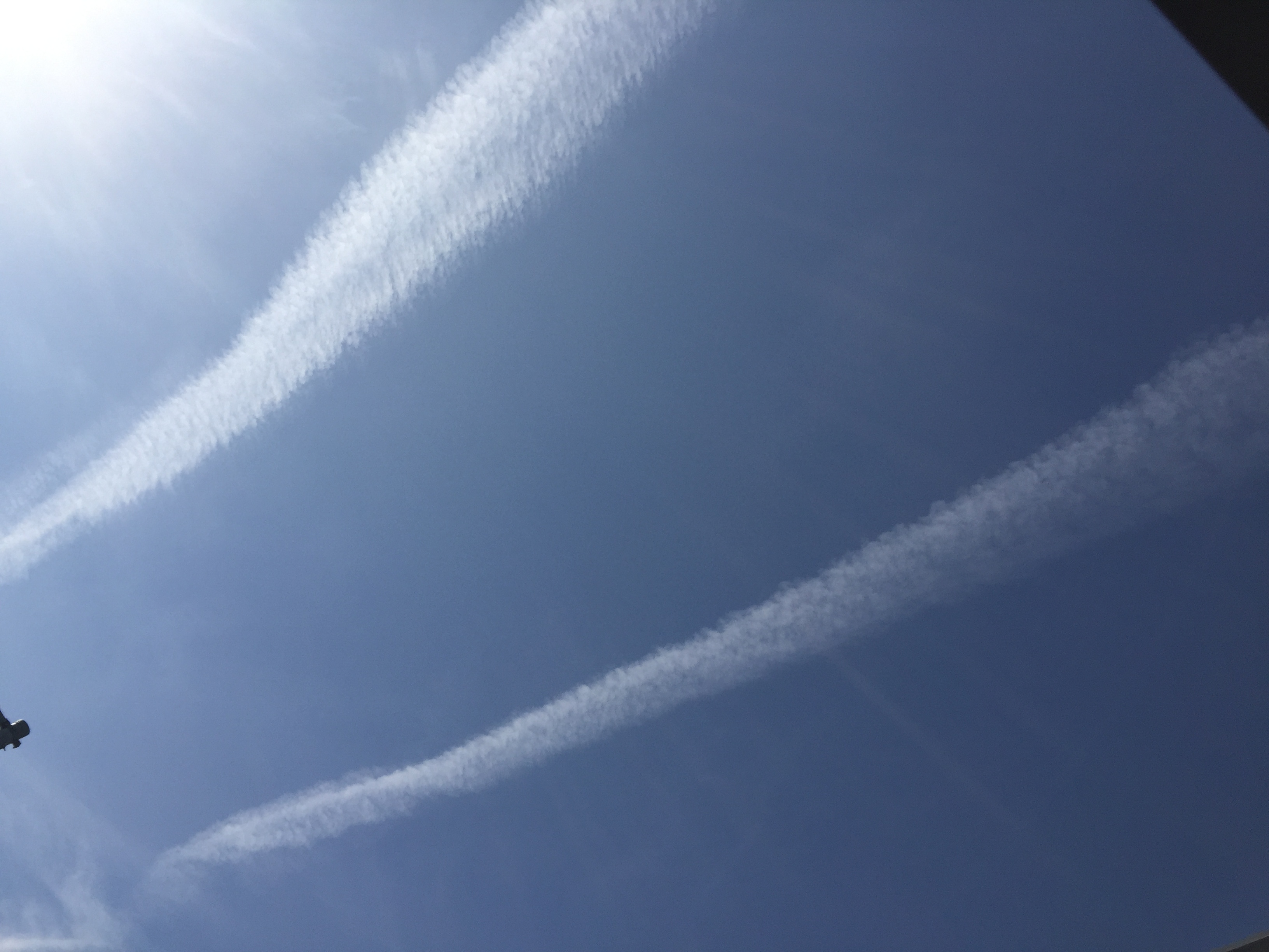 No.40150-1 地震雲