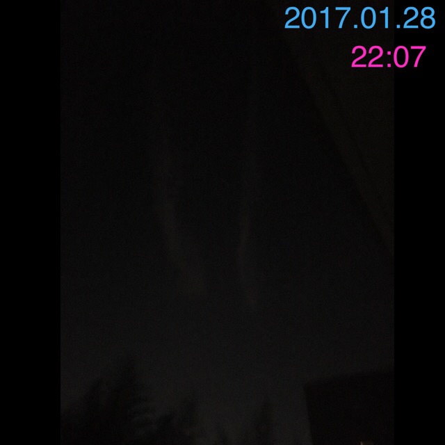 No.40196-1 地震雲