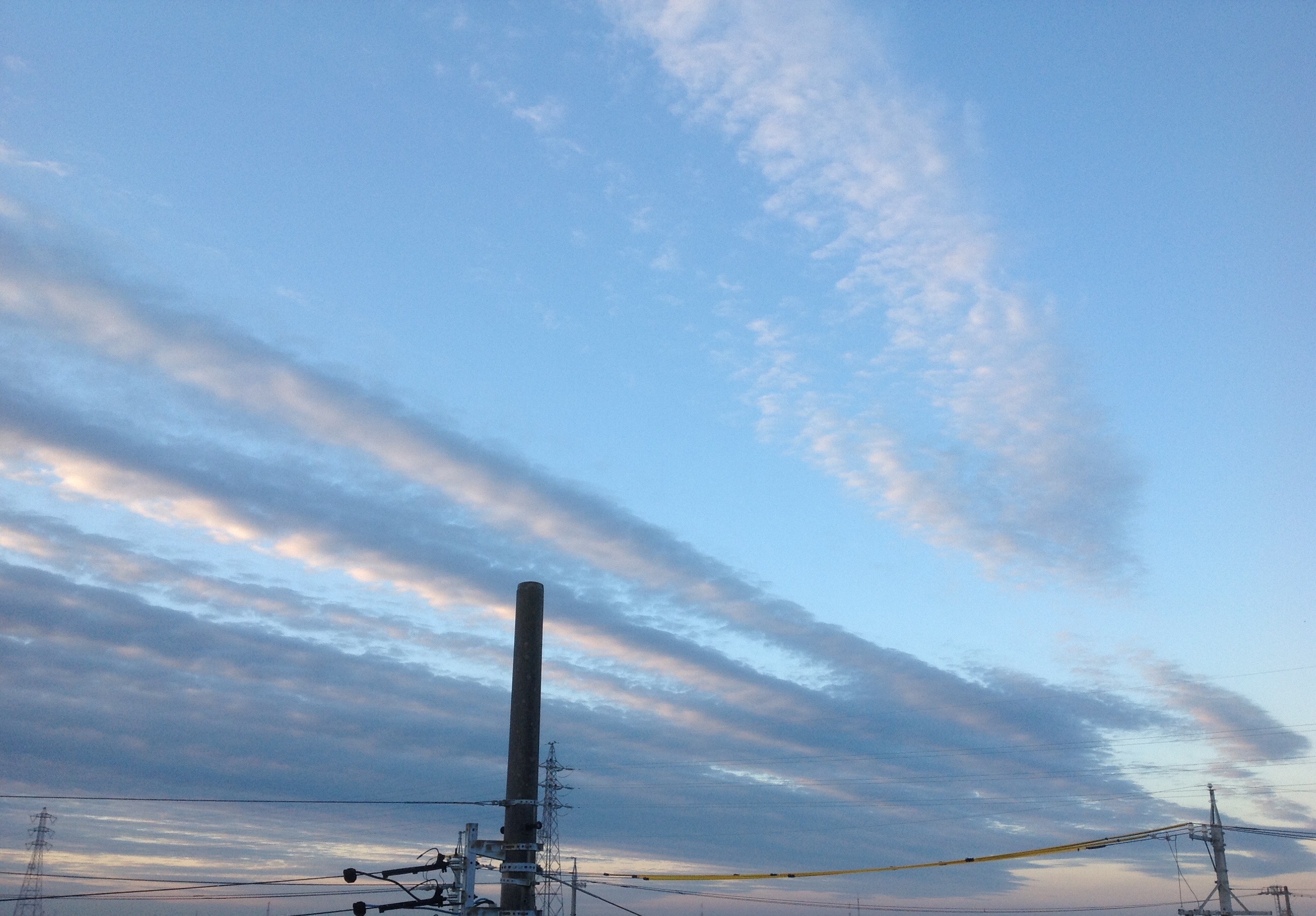 No.40340-1 地震雲