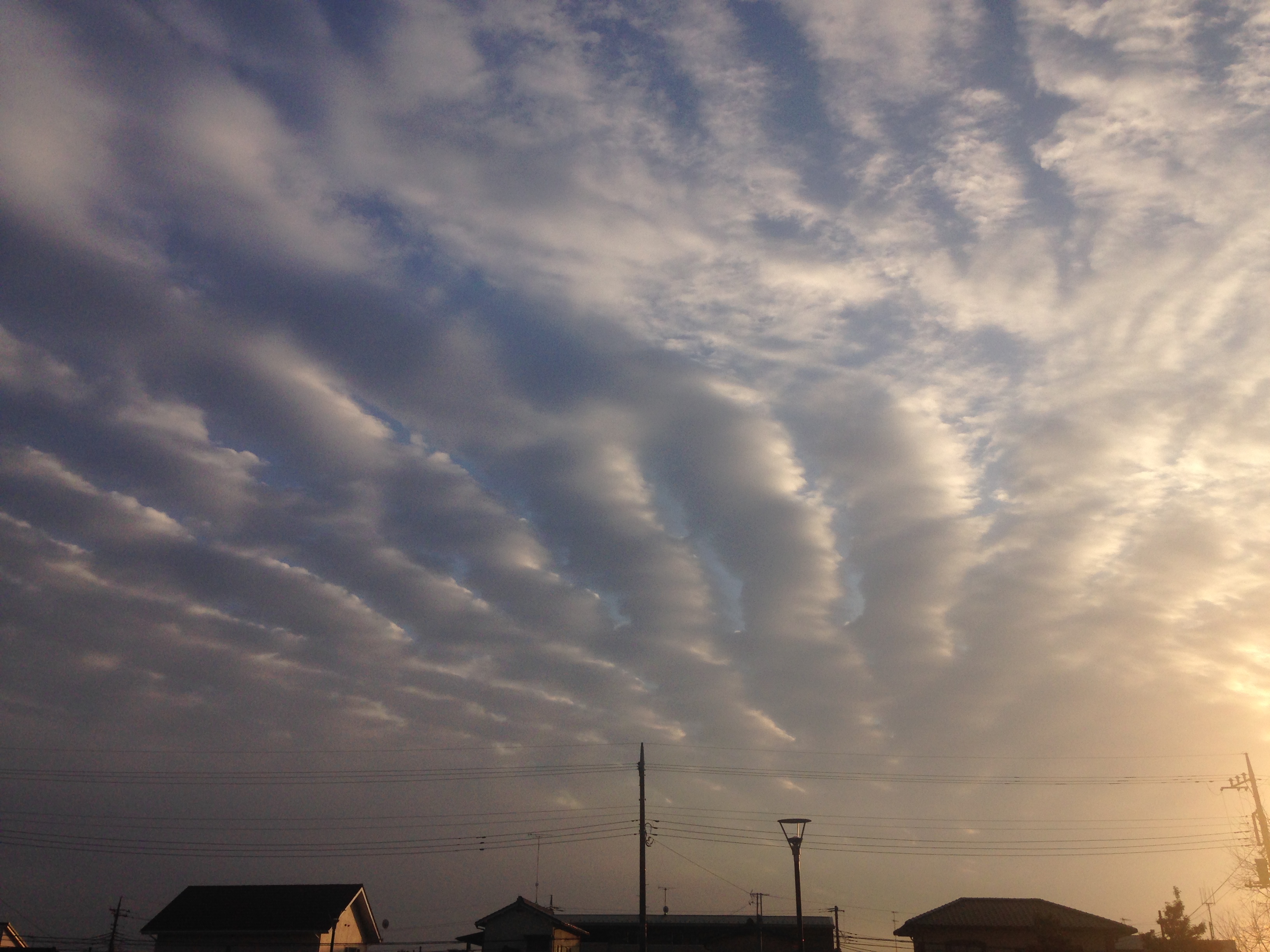 No.40341-1 地震雲