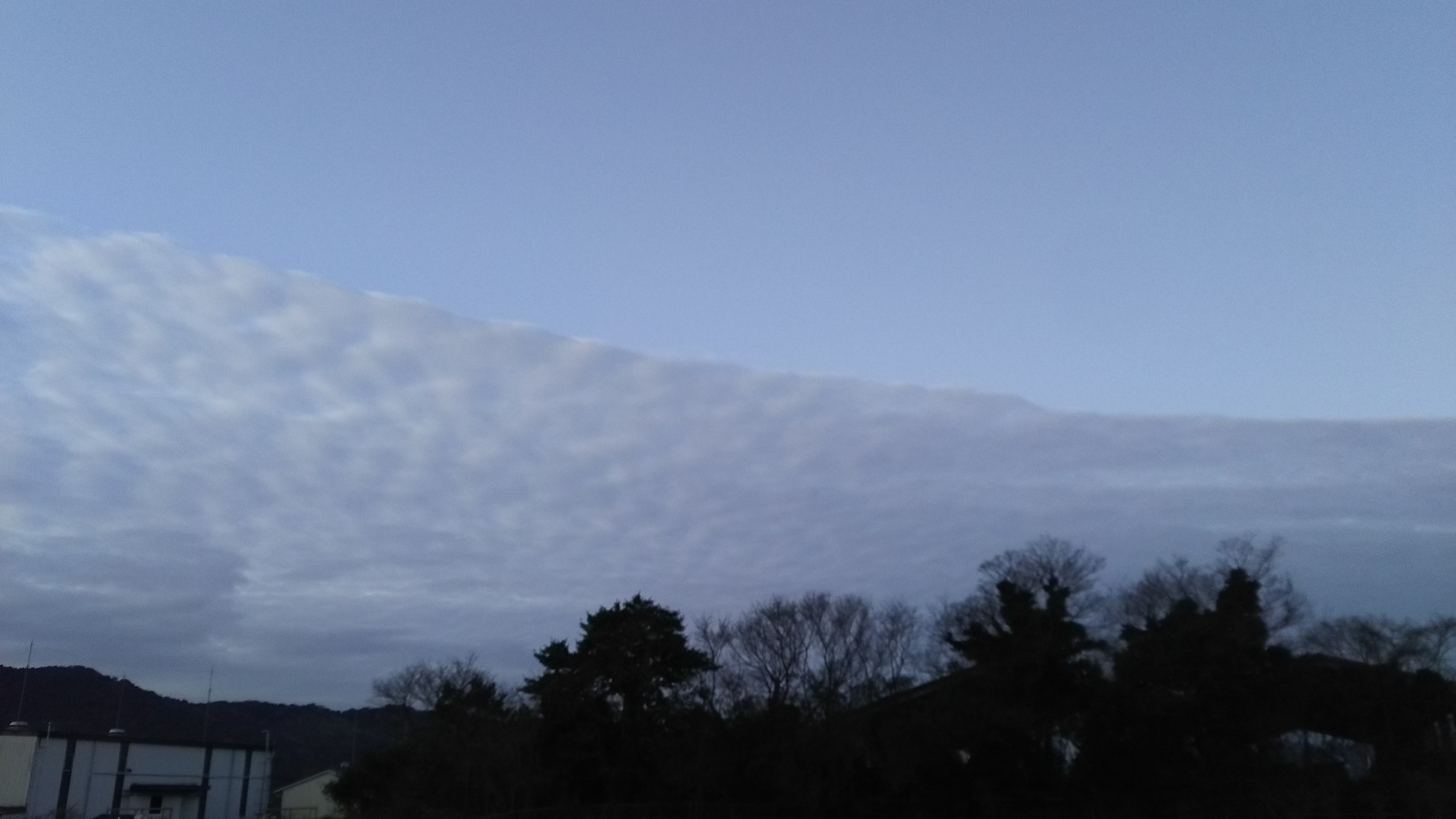 No.40556-1 地震雲