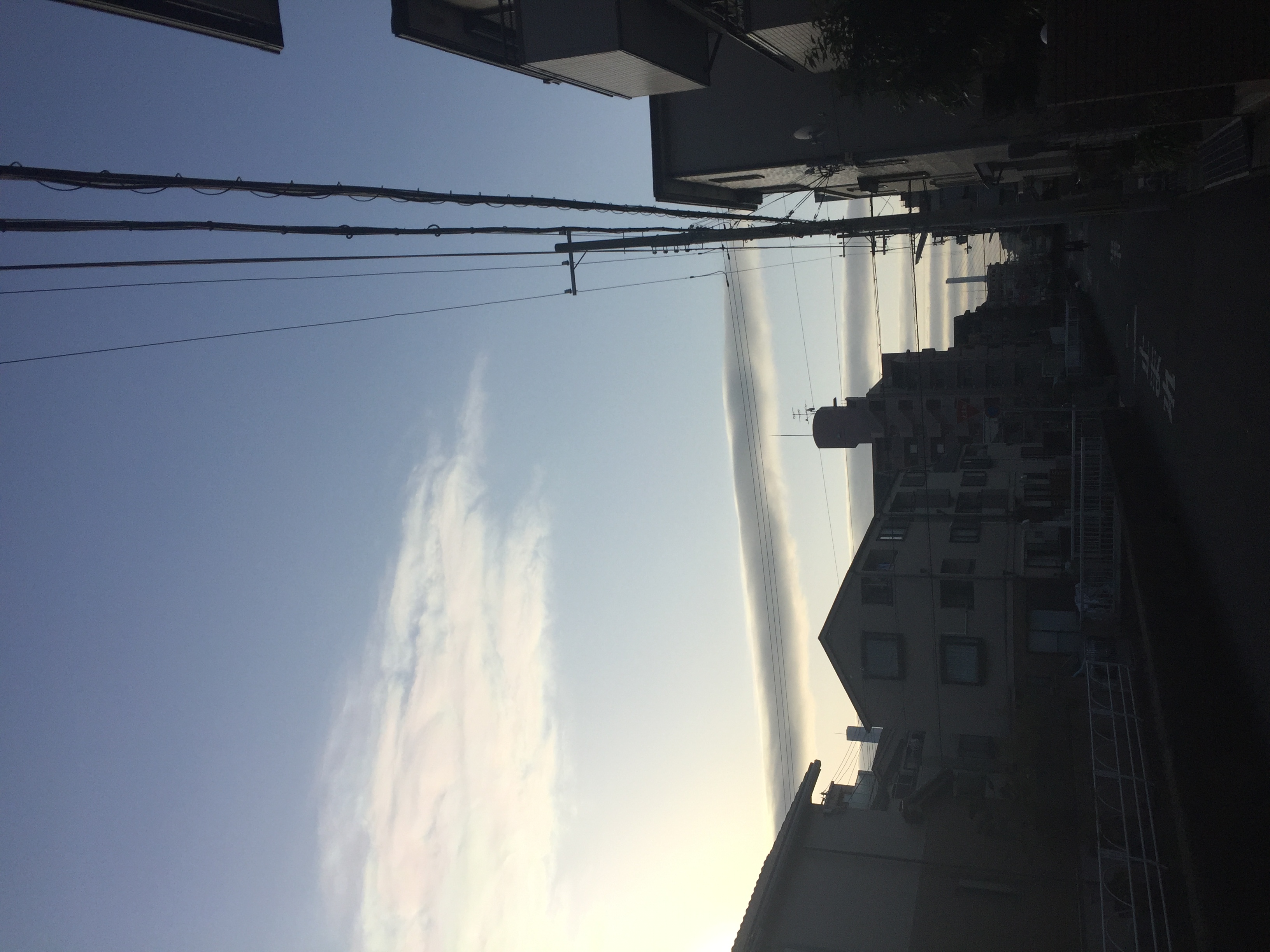 No.40557-1 地震雲