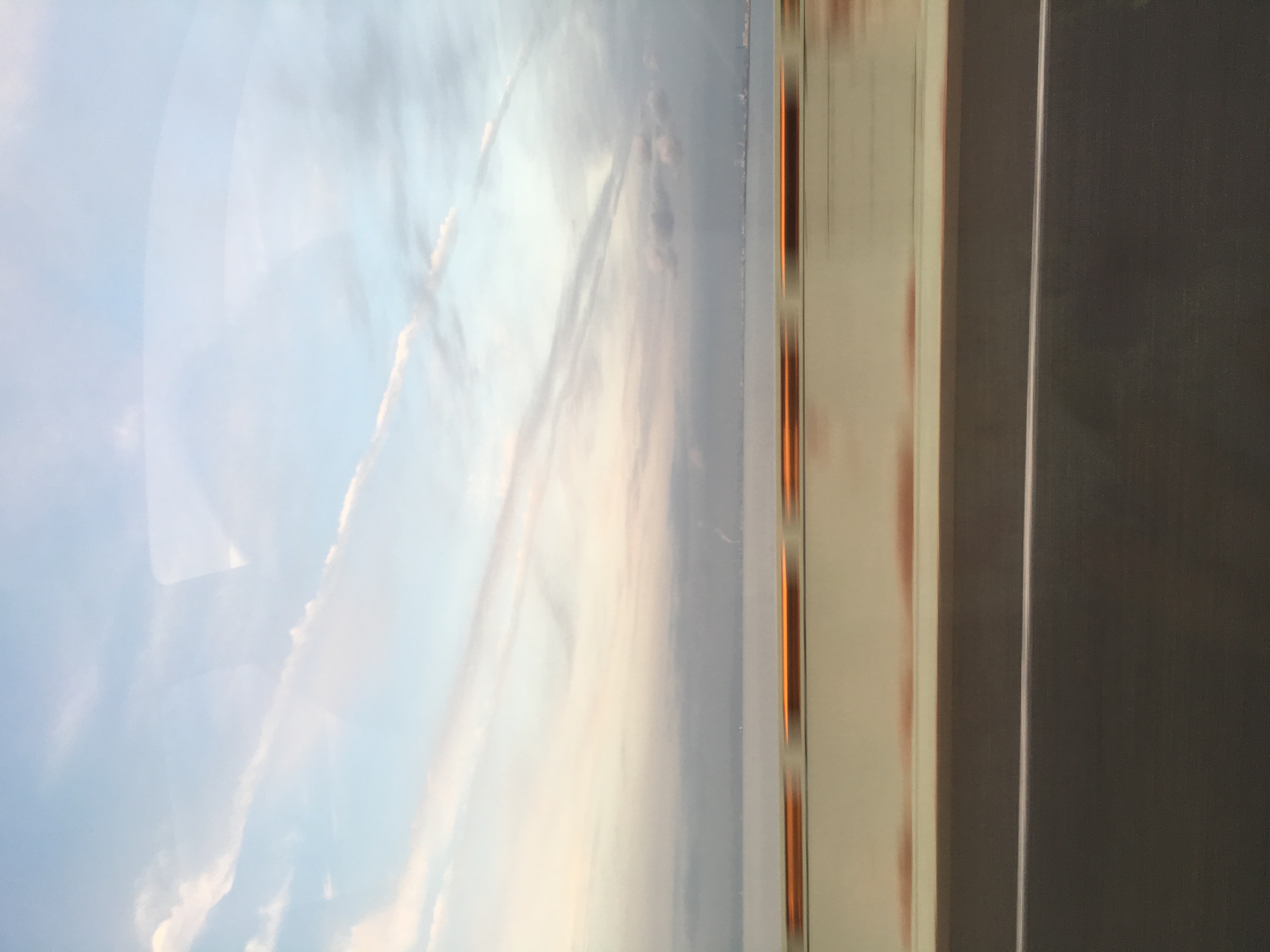 No.40609-1 地震雲