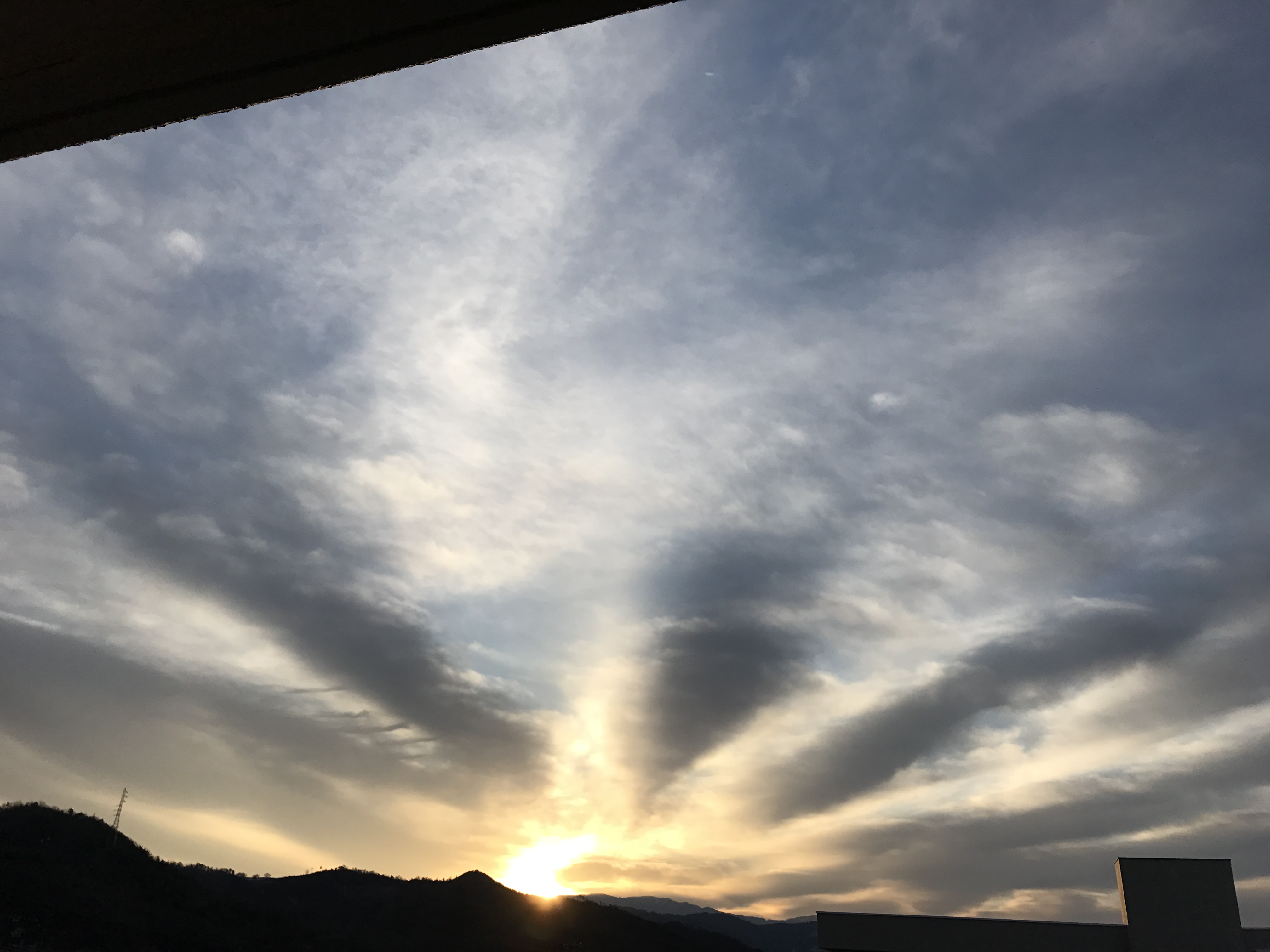 No.41160-1 地震雲