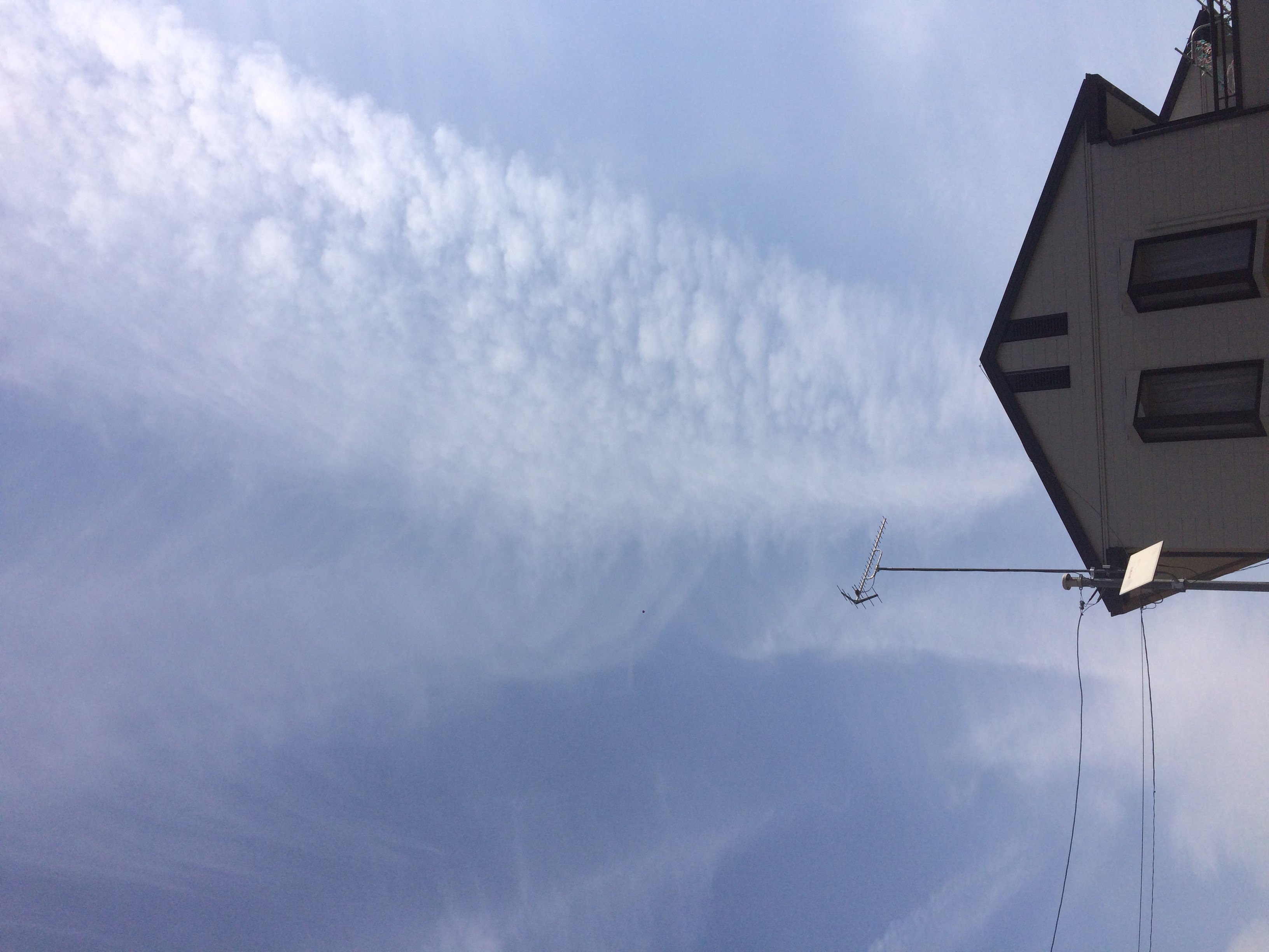 No.41238-1 地震雲