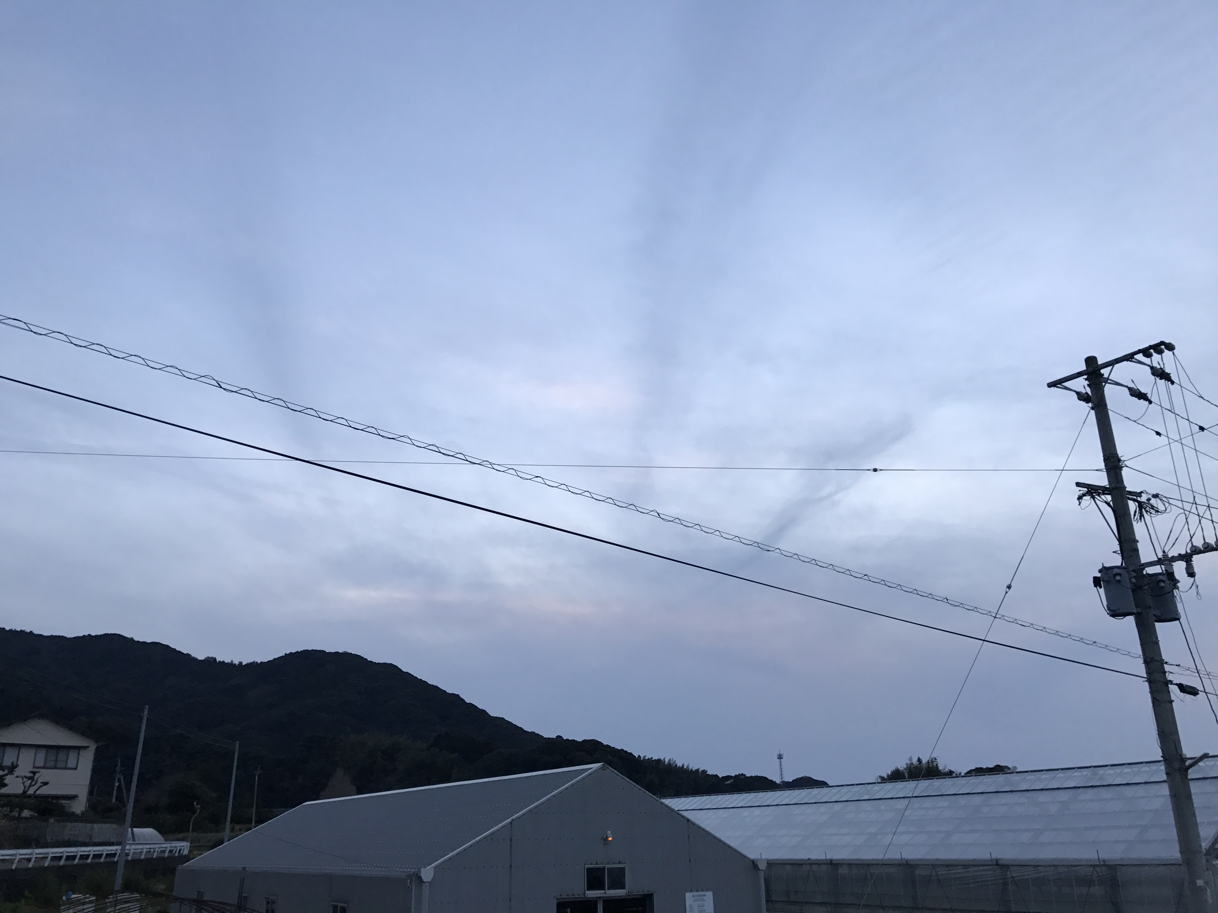 No.41480-1 地震雲