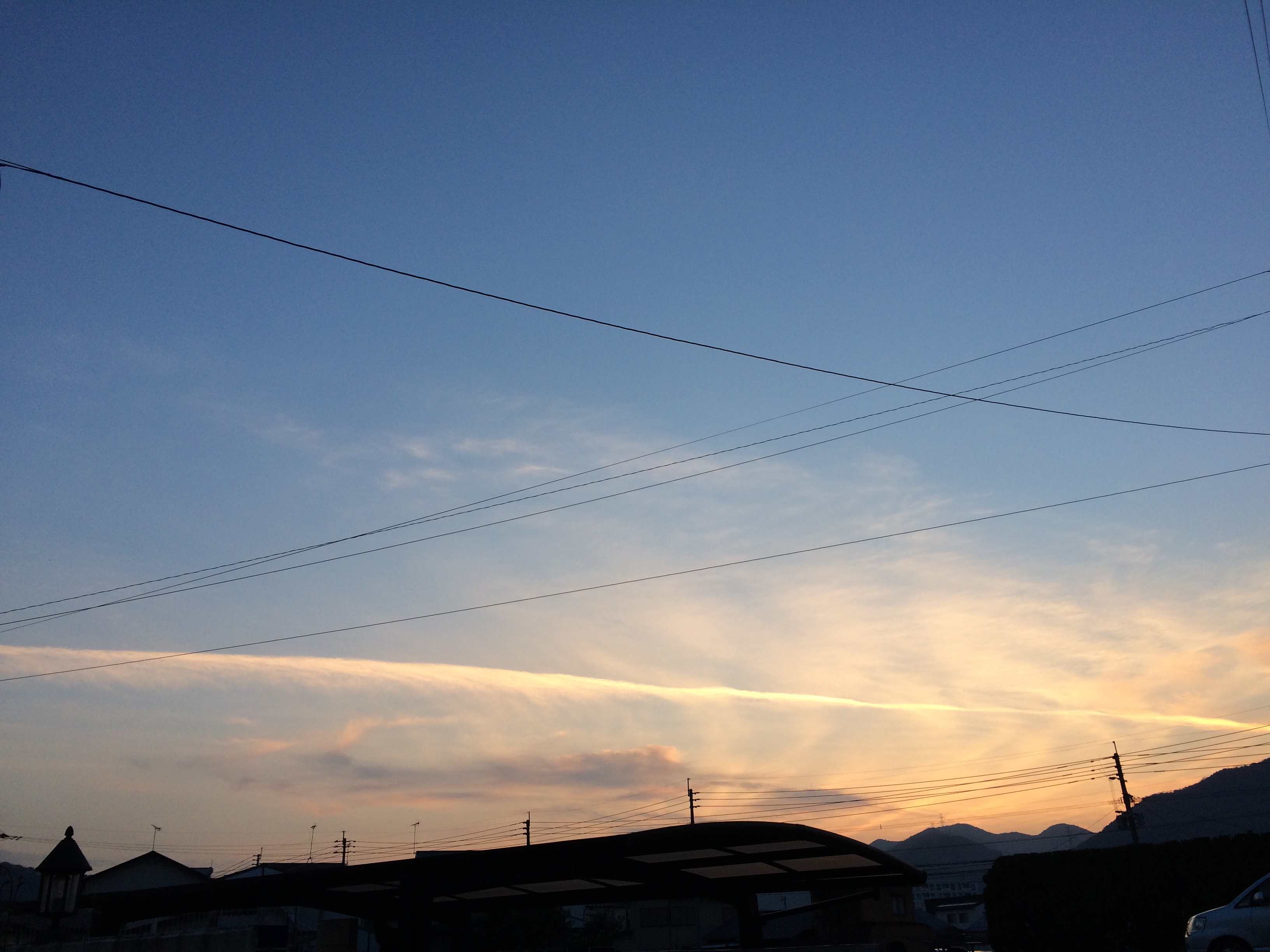 No.42185-1 地震雲