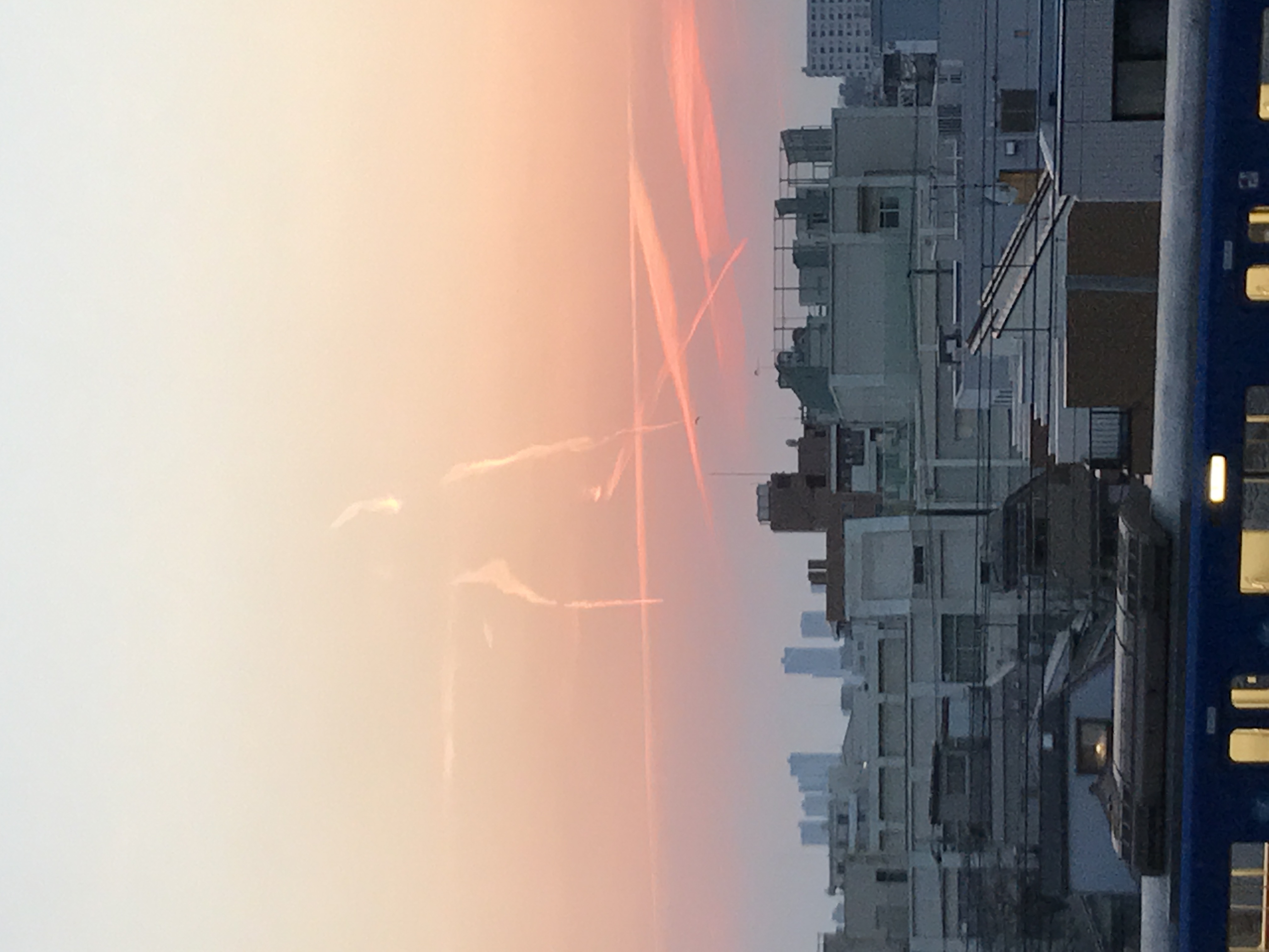 No.42187-1 地震雲