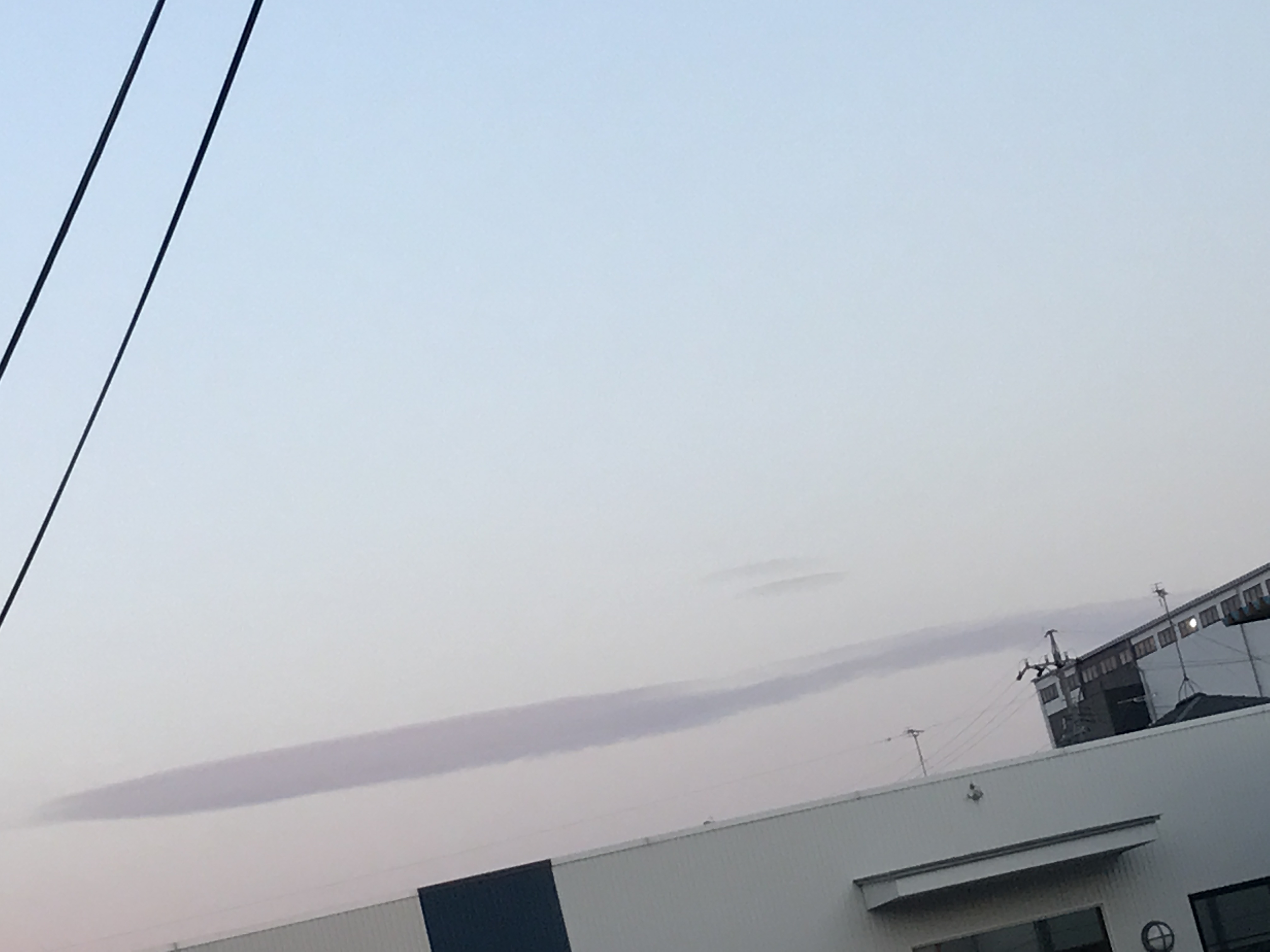 No.42258-1 地震雲