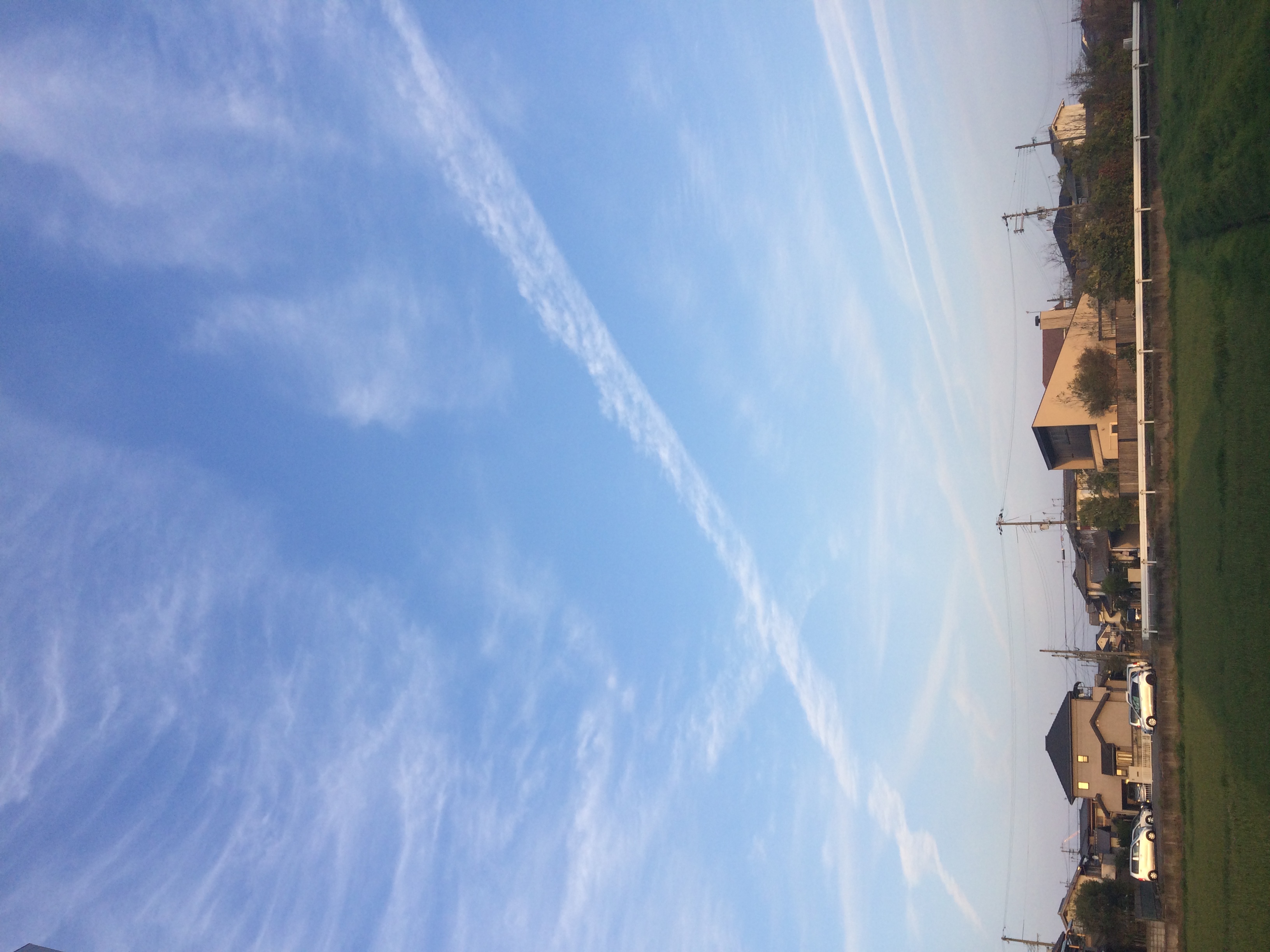 No.42423-1 地震雲