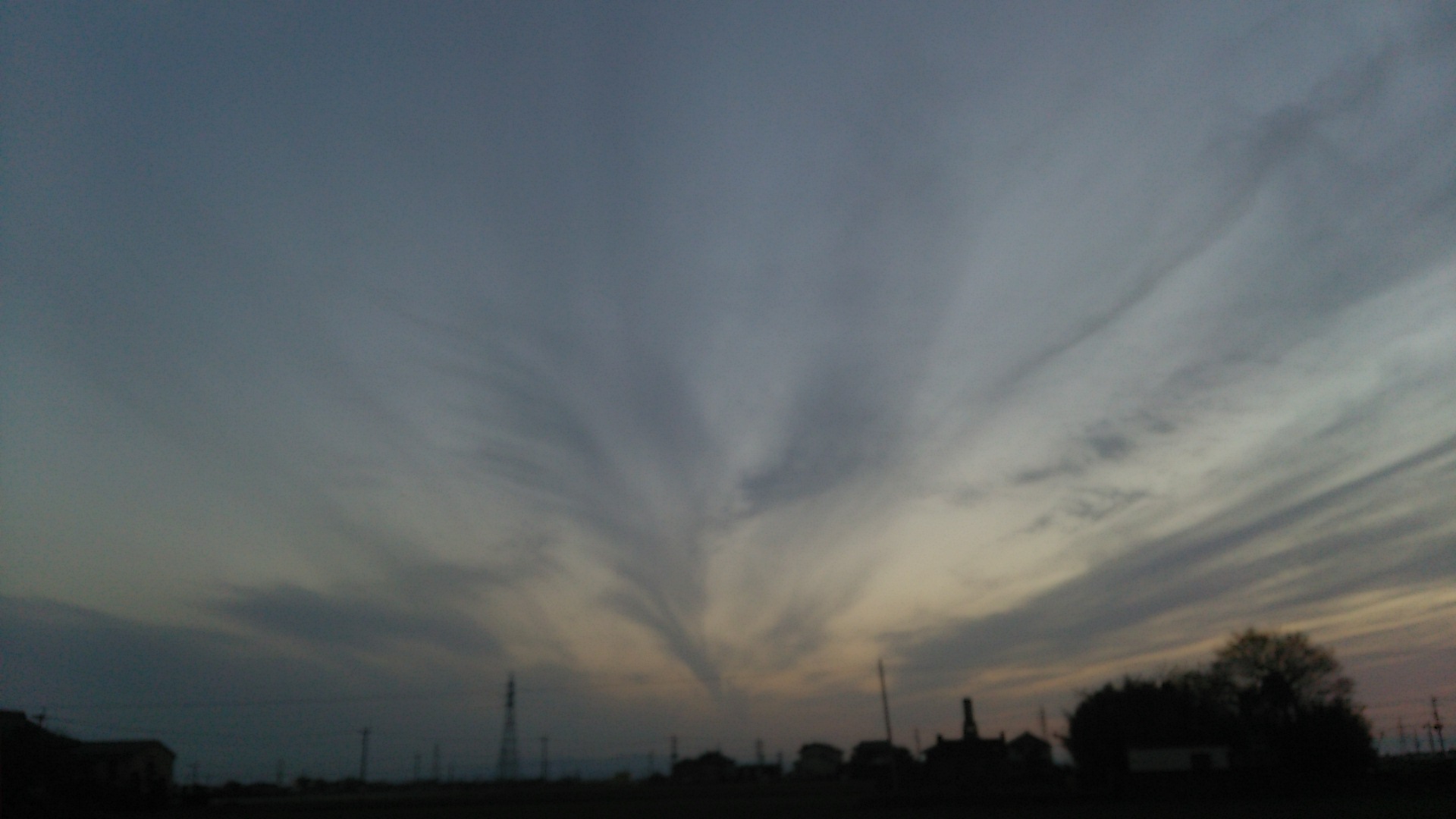 No.42438-1 地震雲