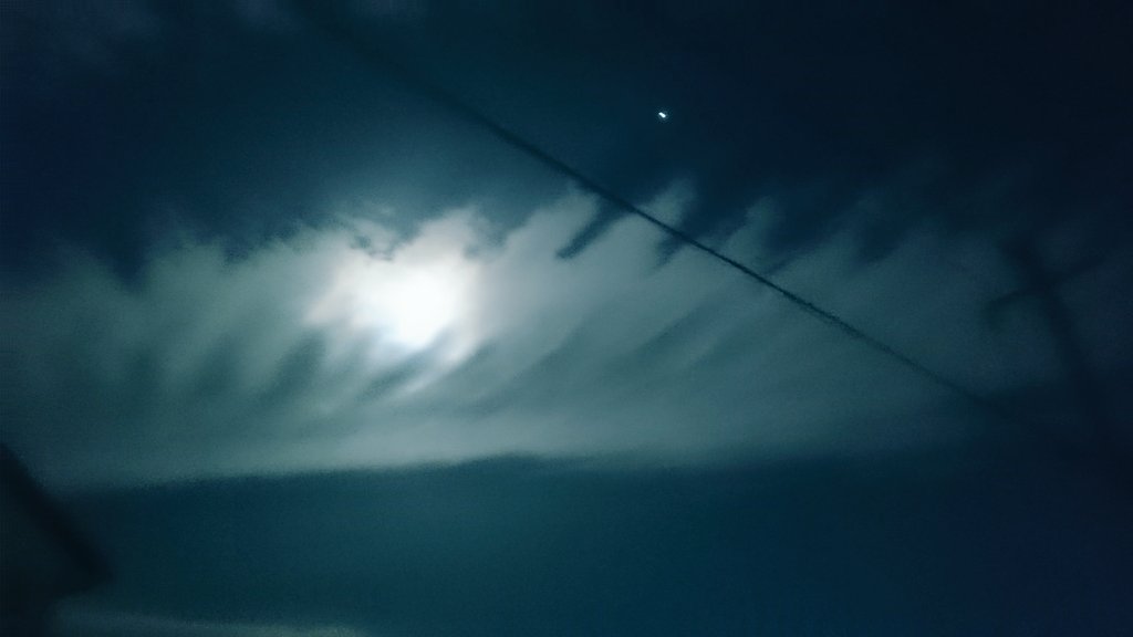 No.42461-1 地震雲