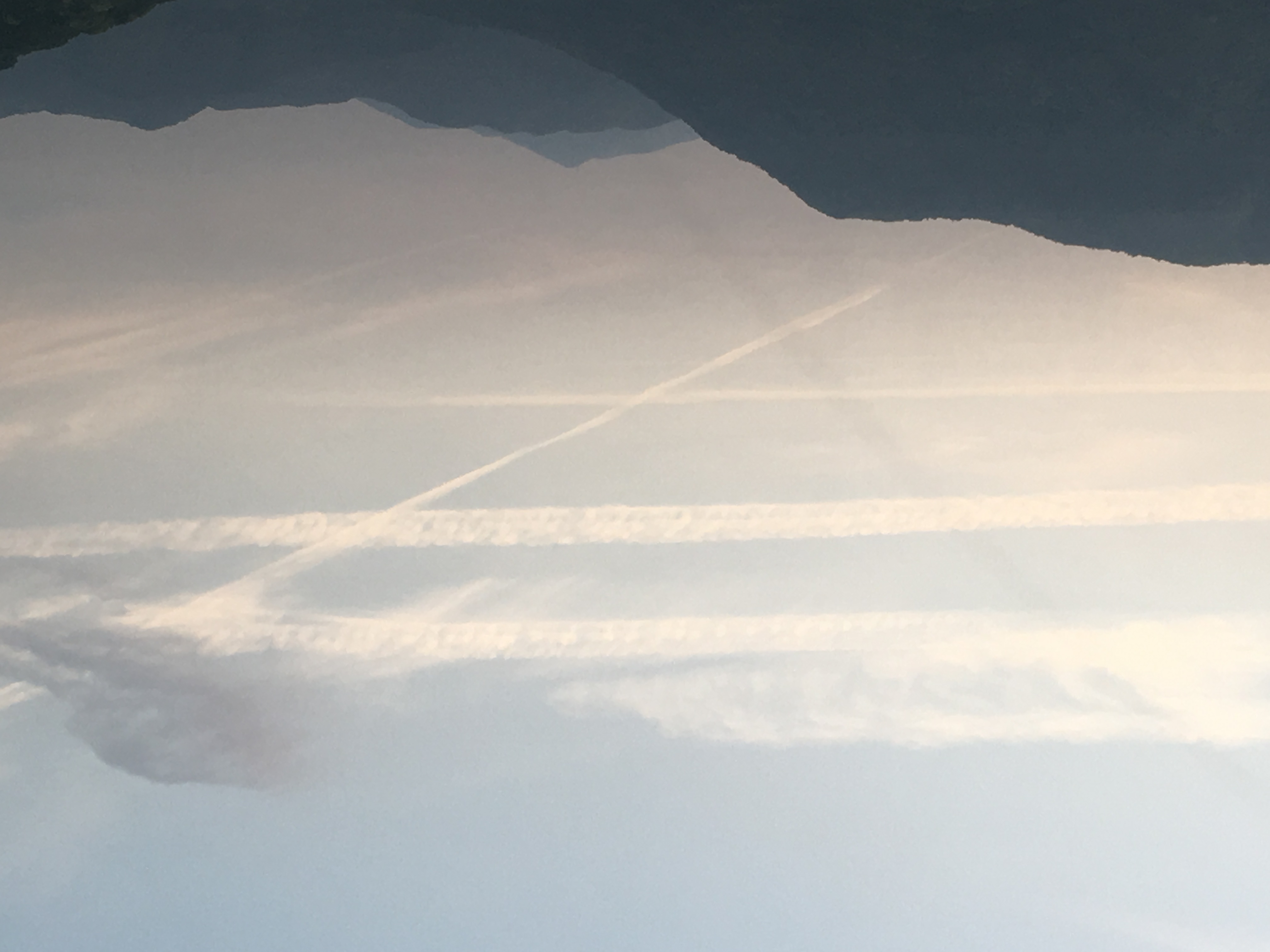 No.43083-1 地震雲