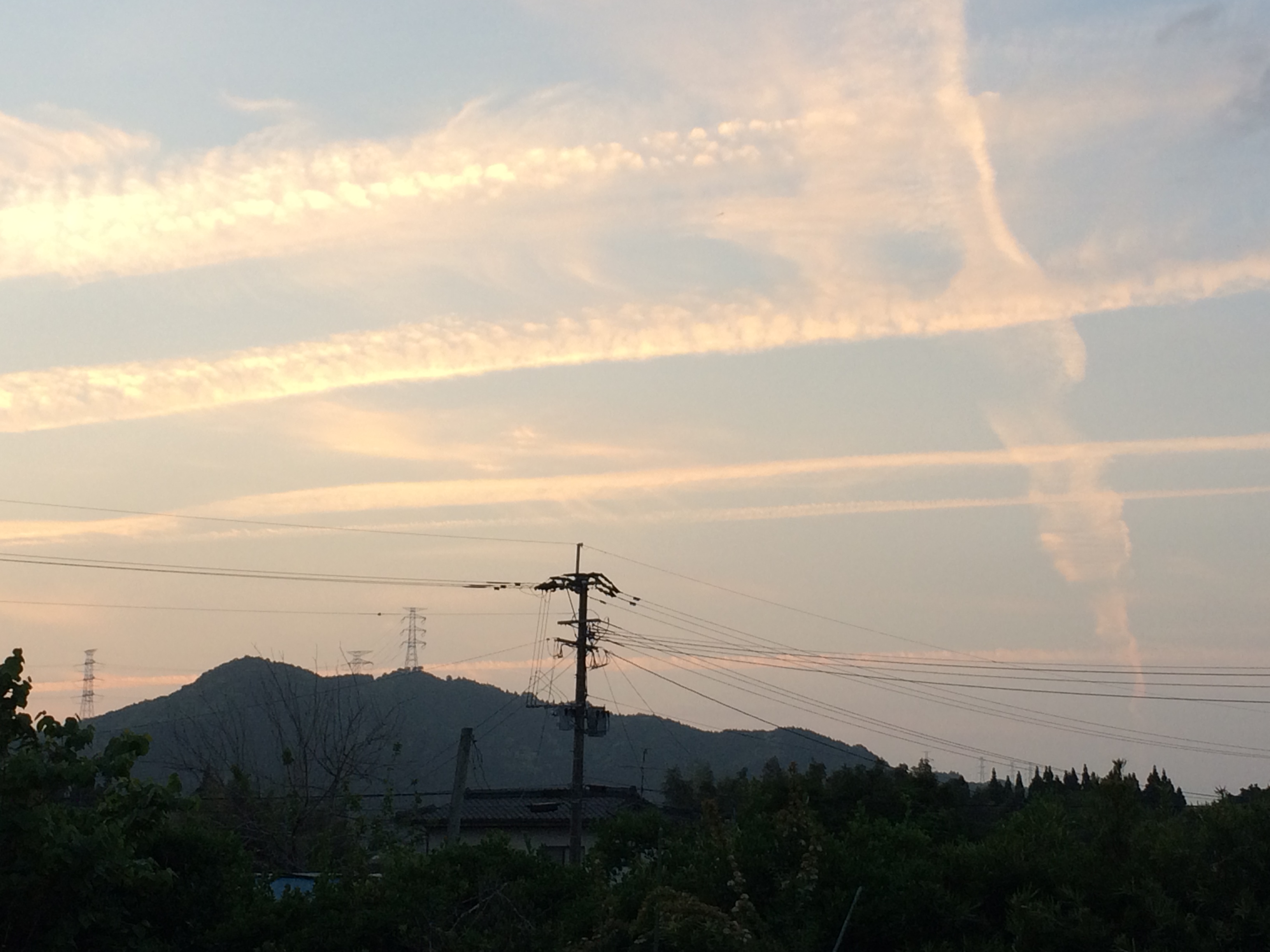 No.43093-1 地震雲