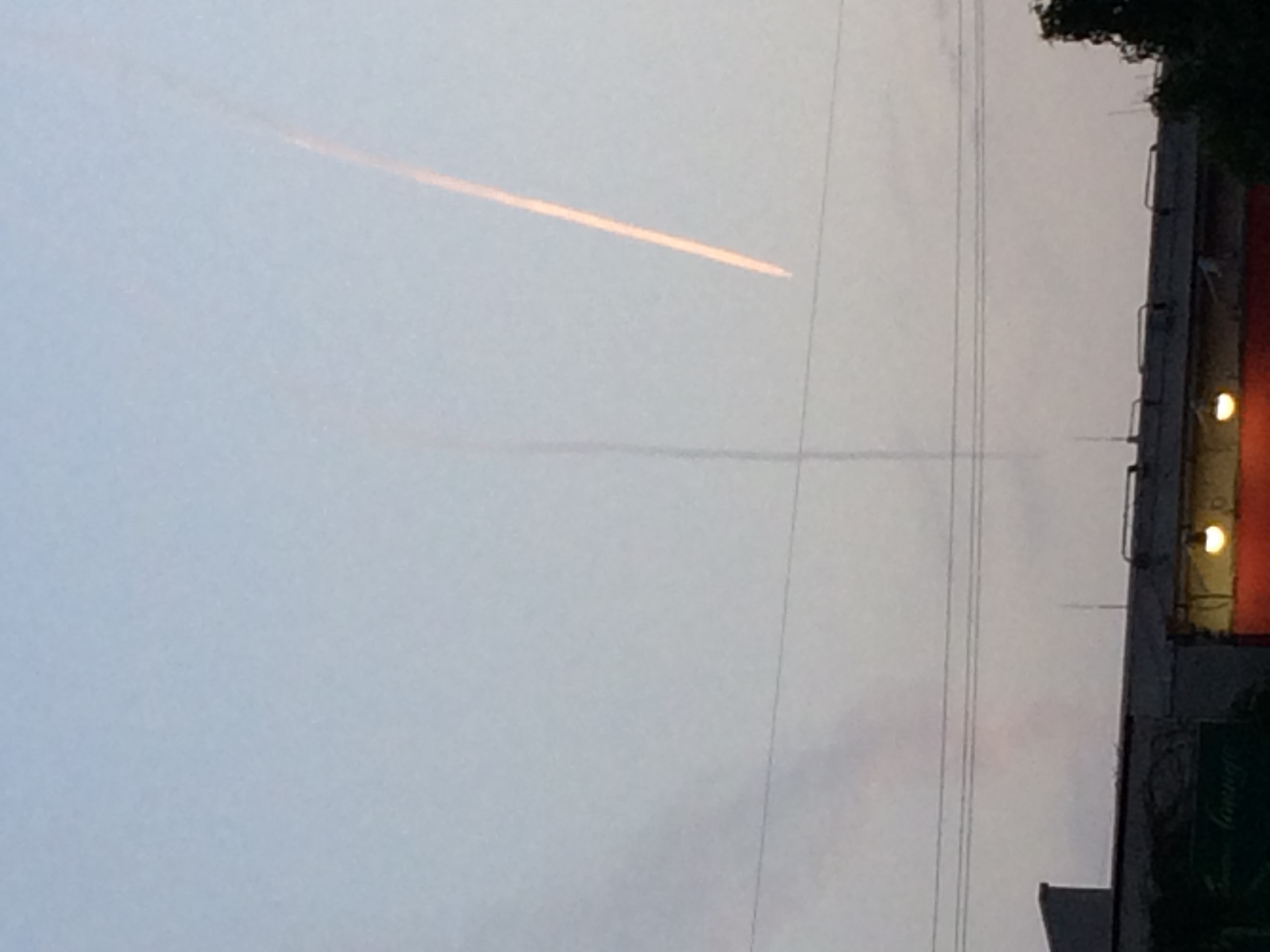 No.43098-1 地震雲