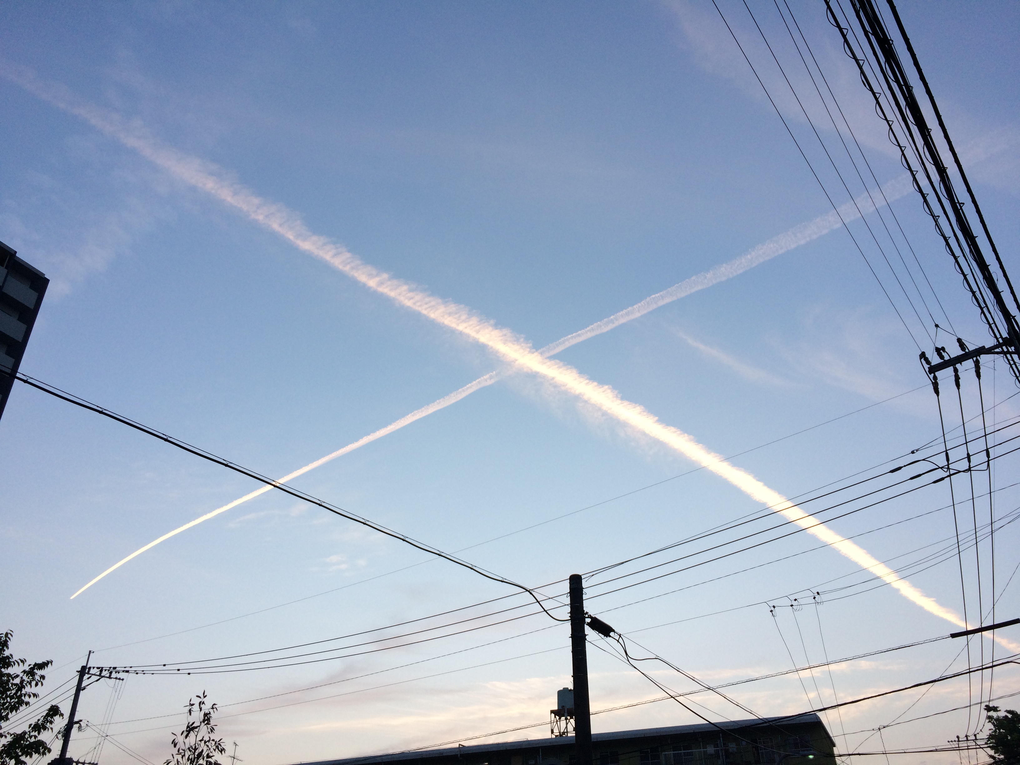 No.43099-1 地震雲