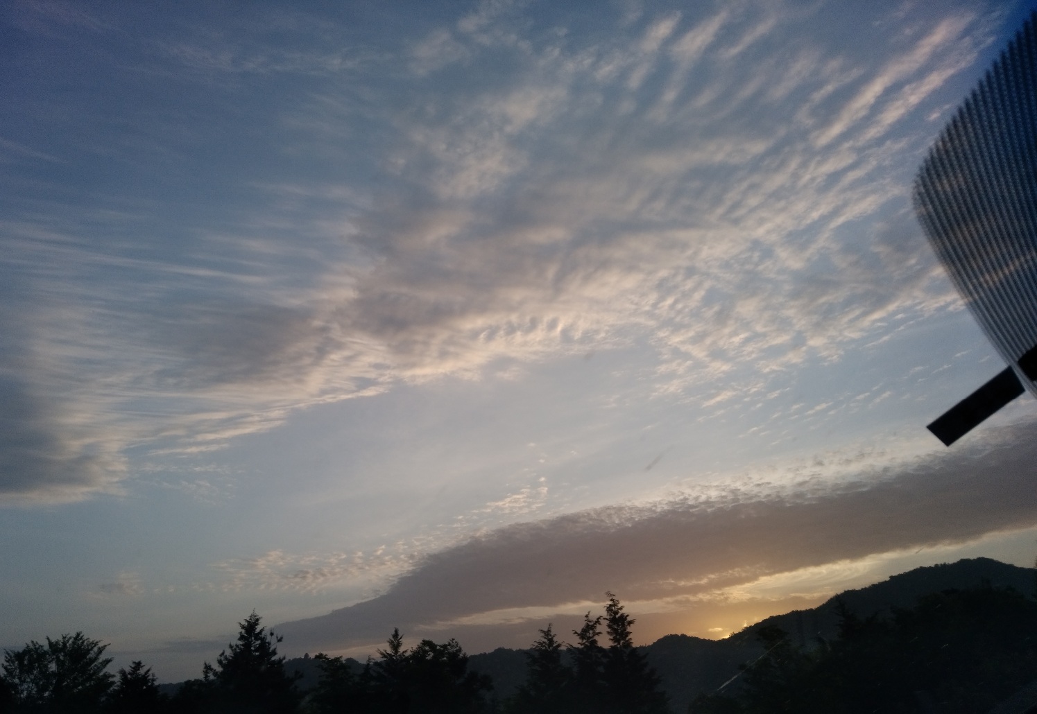 No.43109-1 地震雲