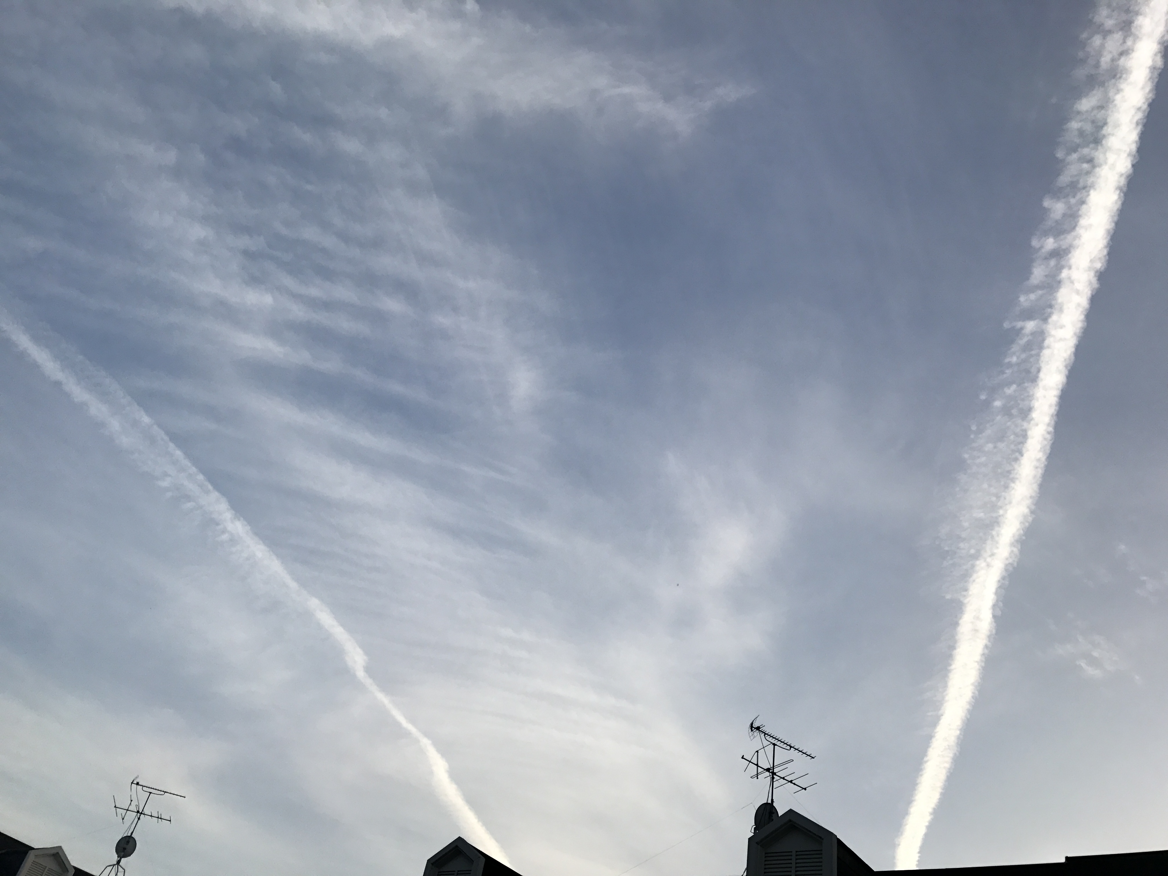 No.43131-1 地震雲