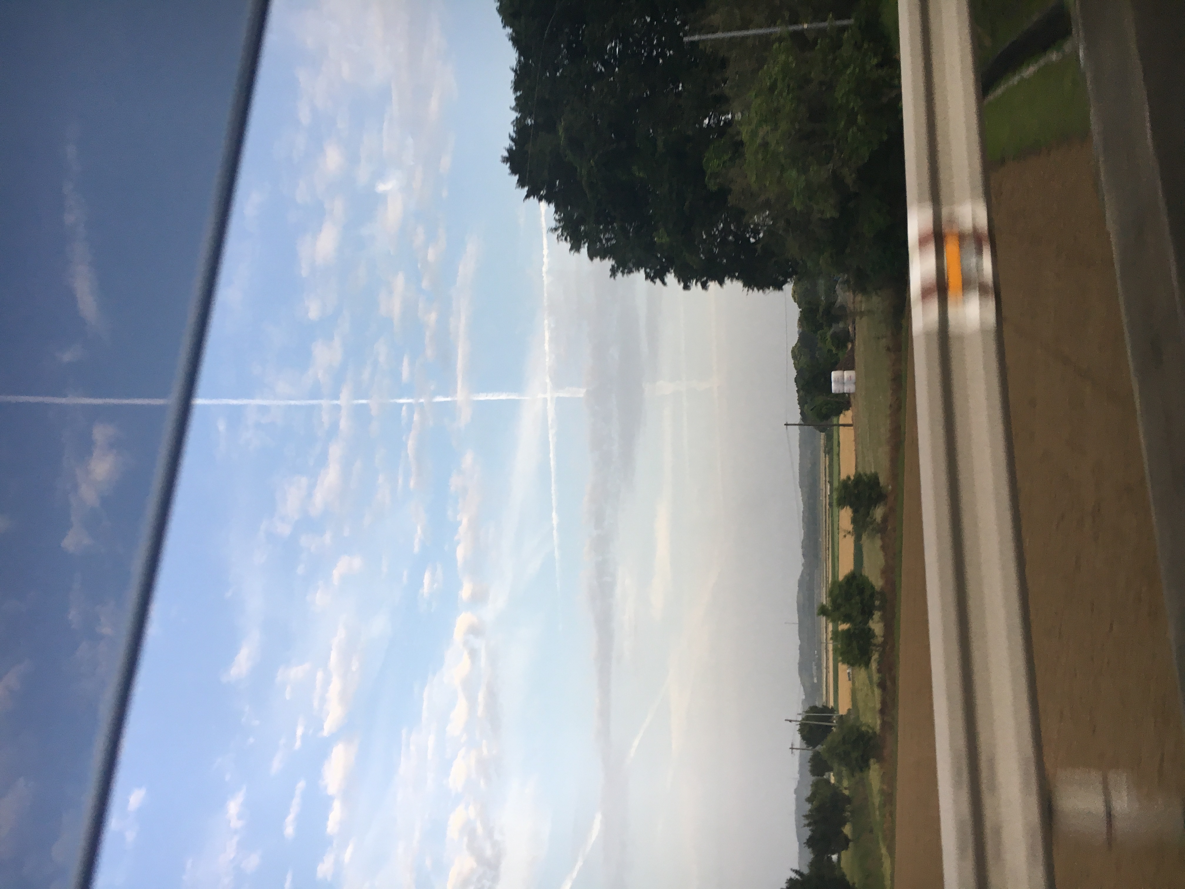 No.43136-1 地震雲