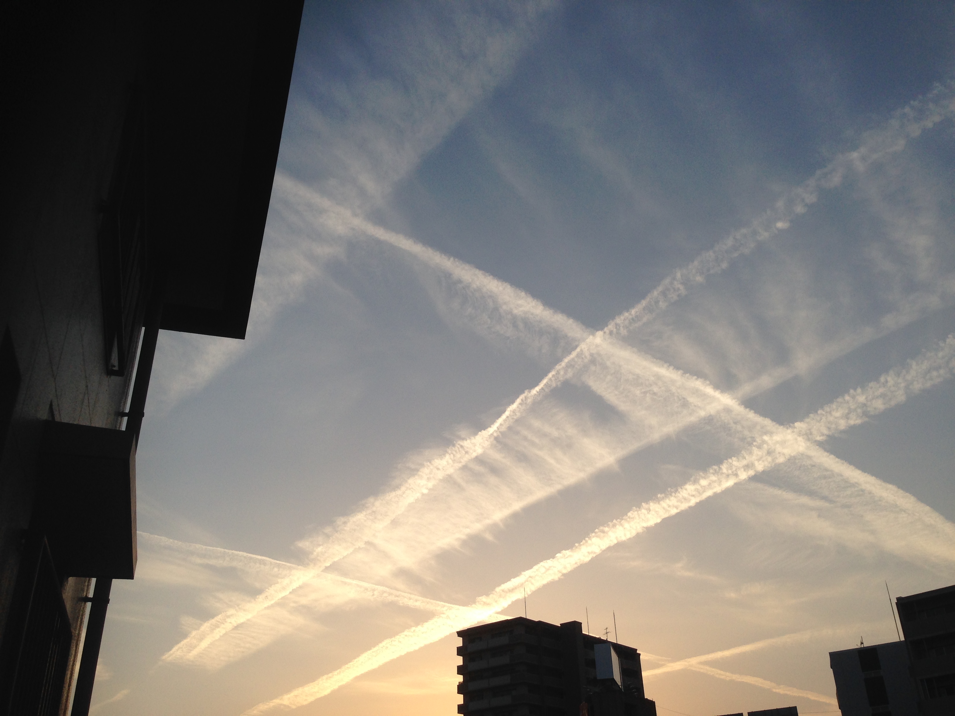 No.43165-1 地震雲