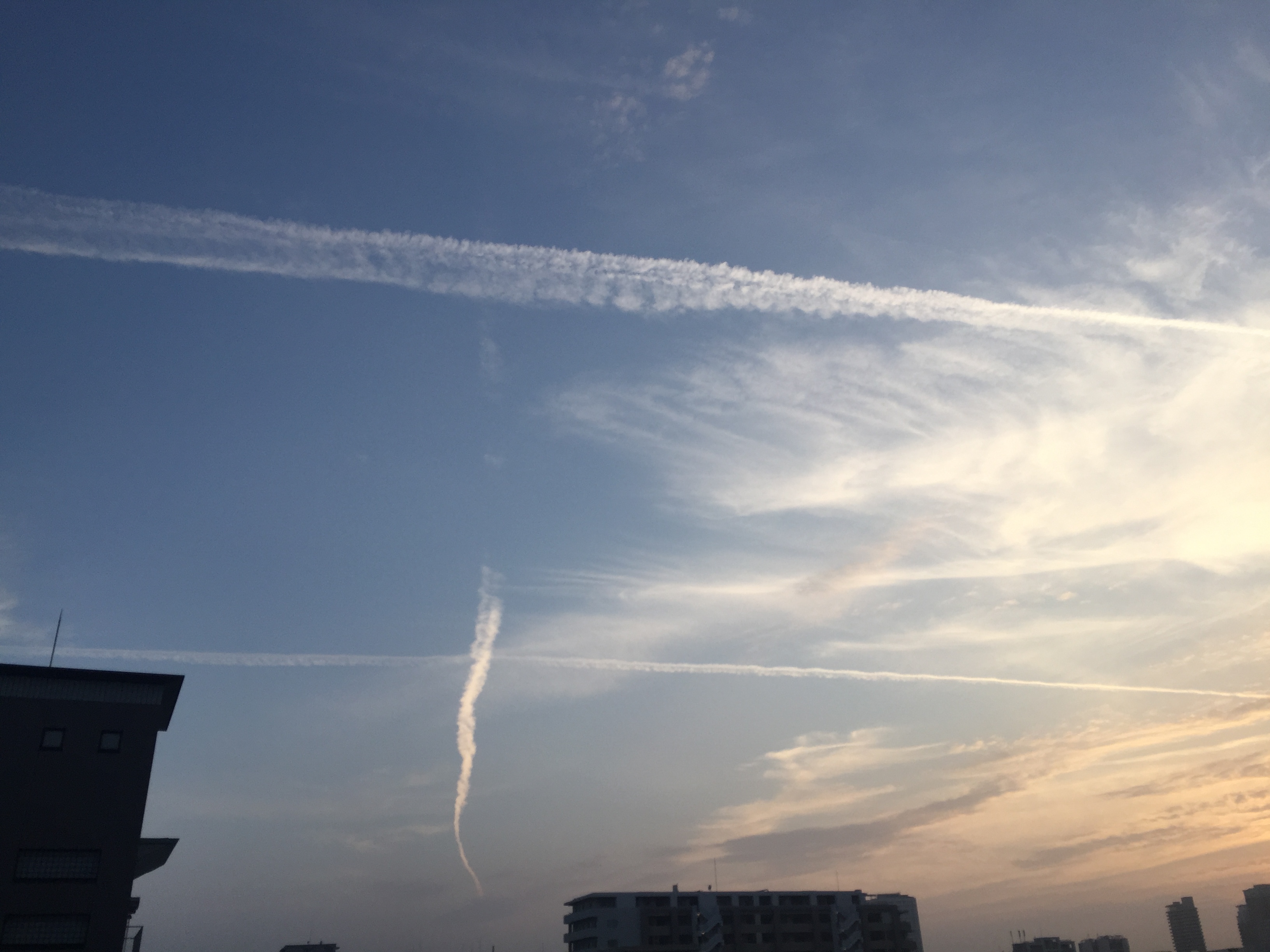 No.43214-1 地震雲