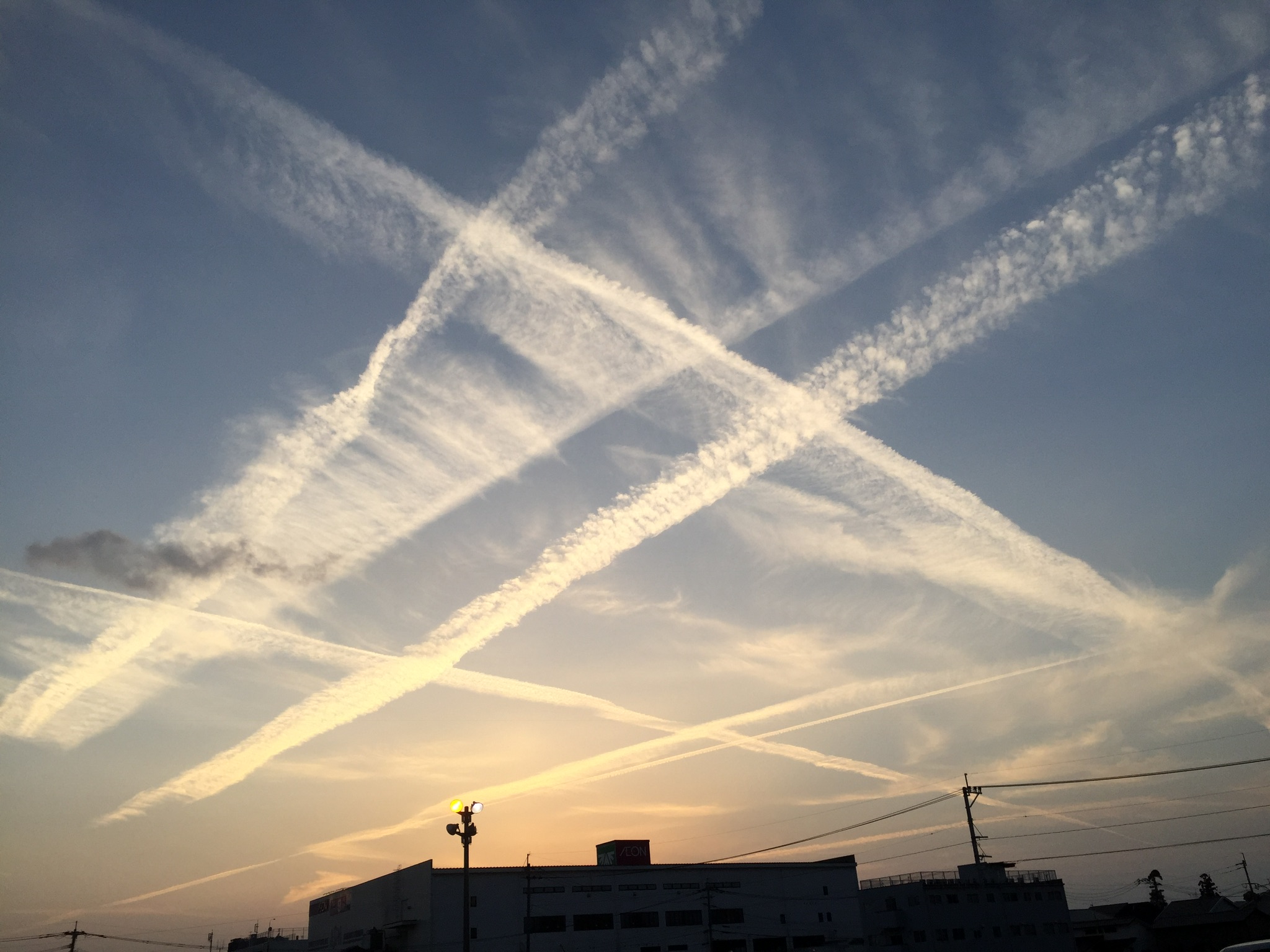 No.43244-1 地震雲