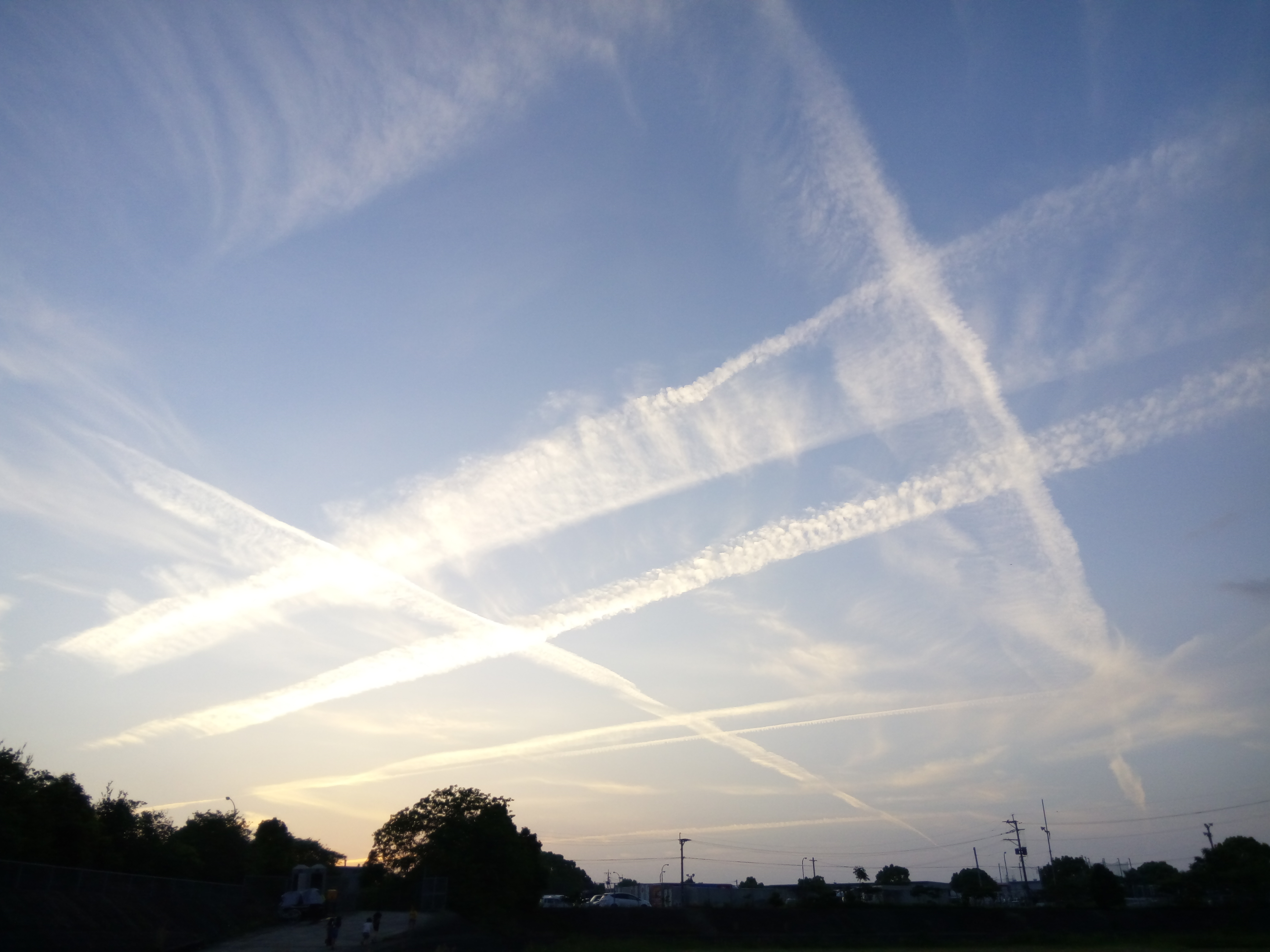 No.43260-1 地震雲