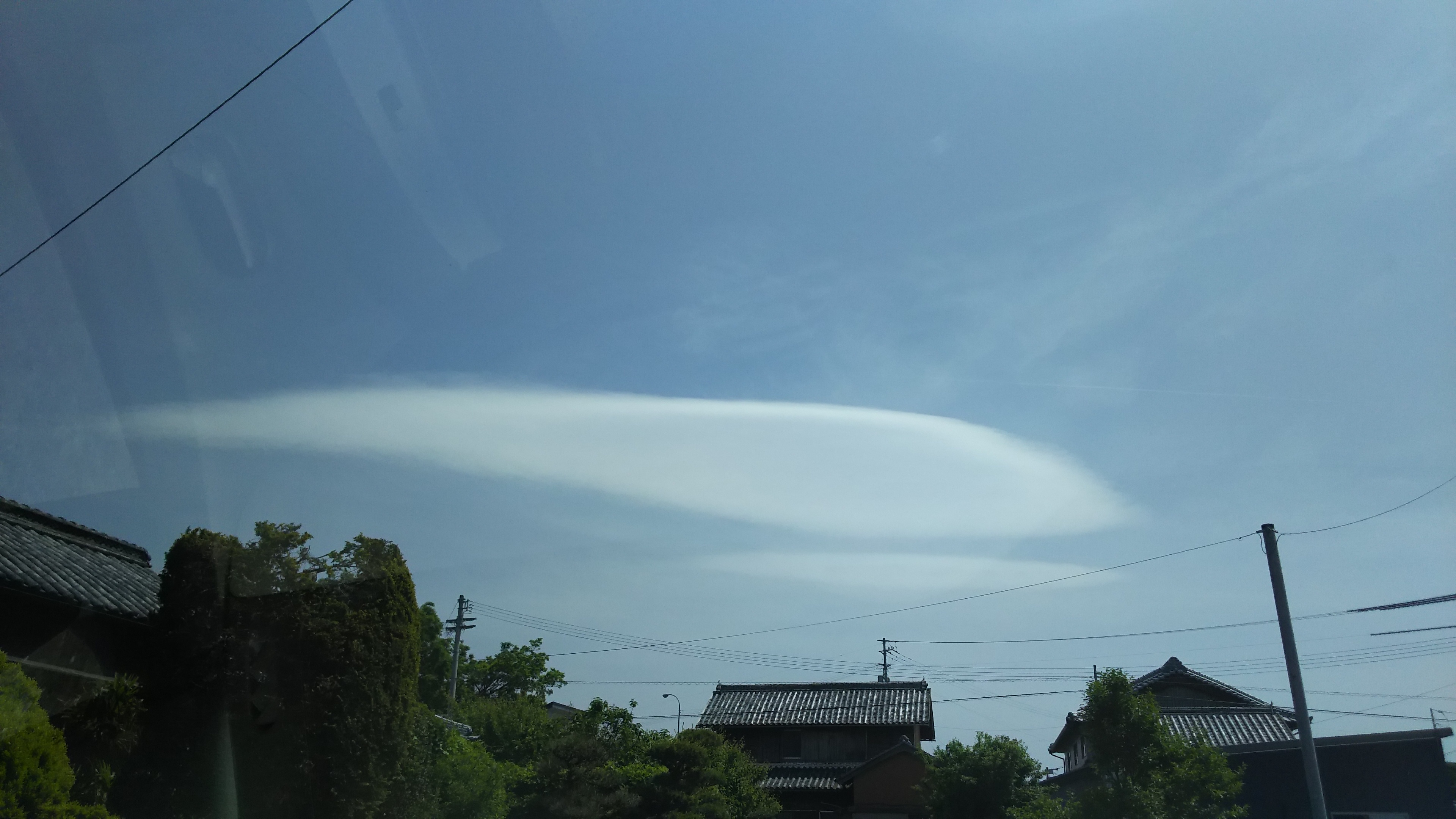 No.43272-1 地震雲