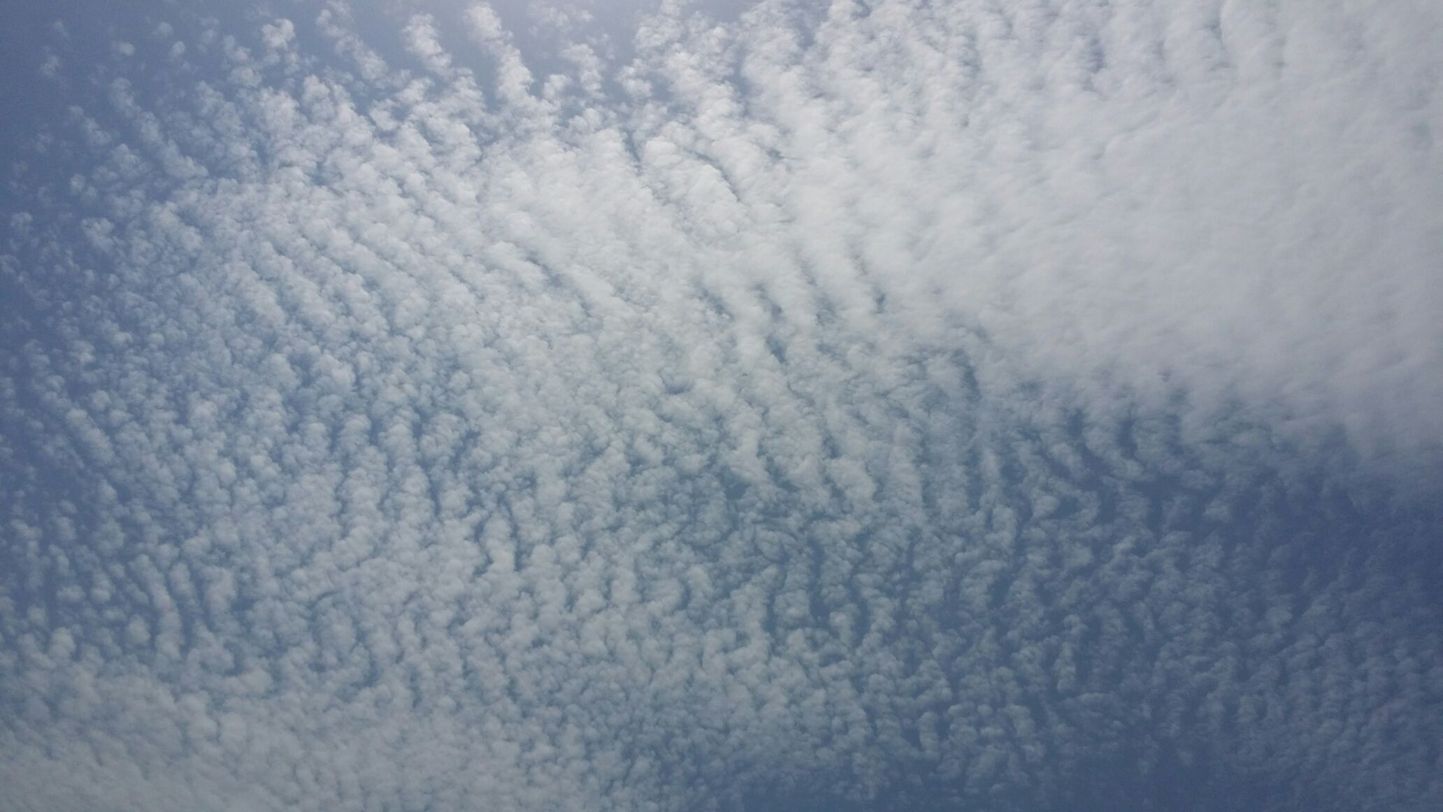 No.43277-1 地震雲