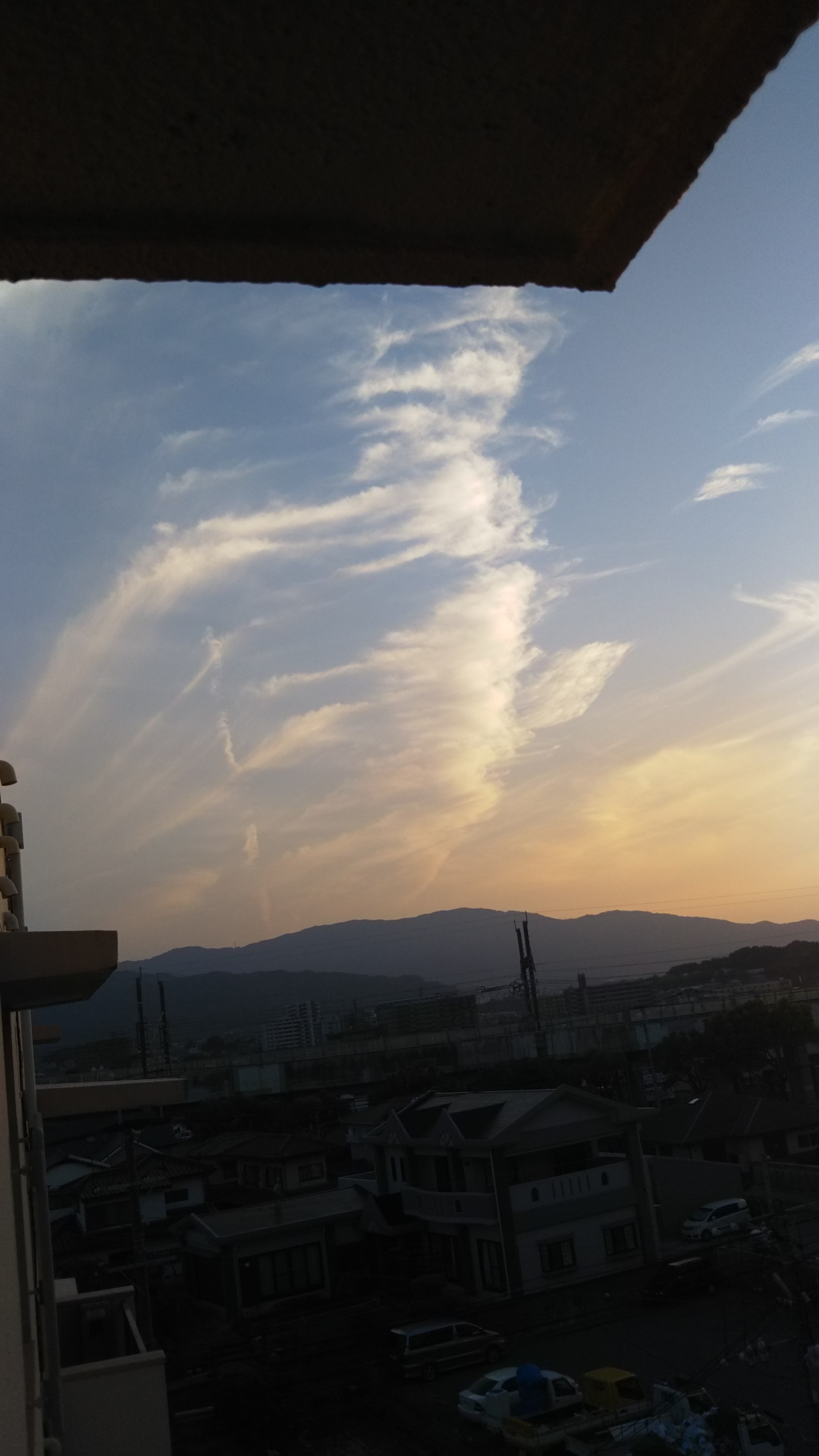 No.43337-1 地震雲