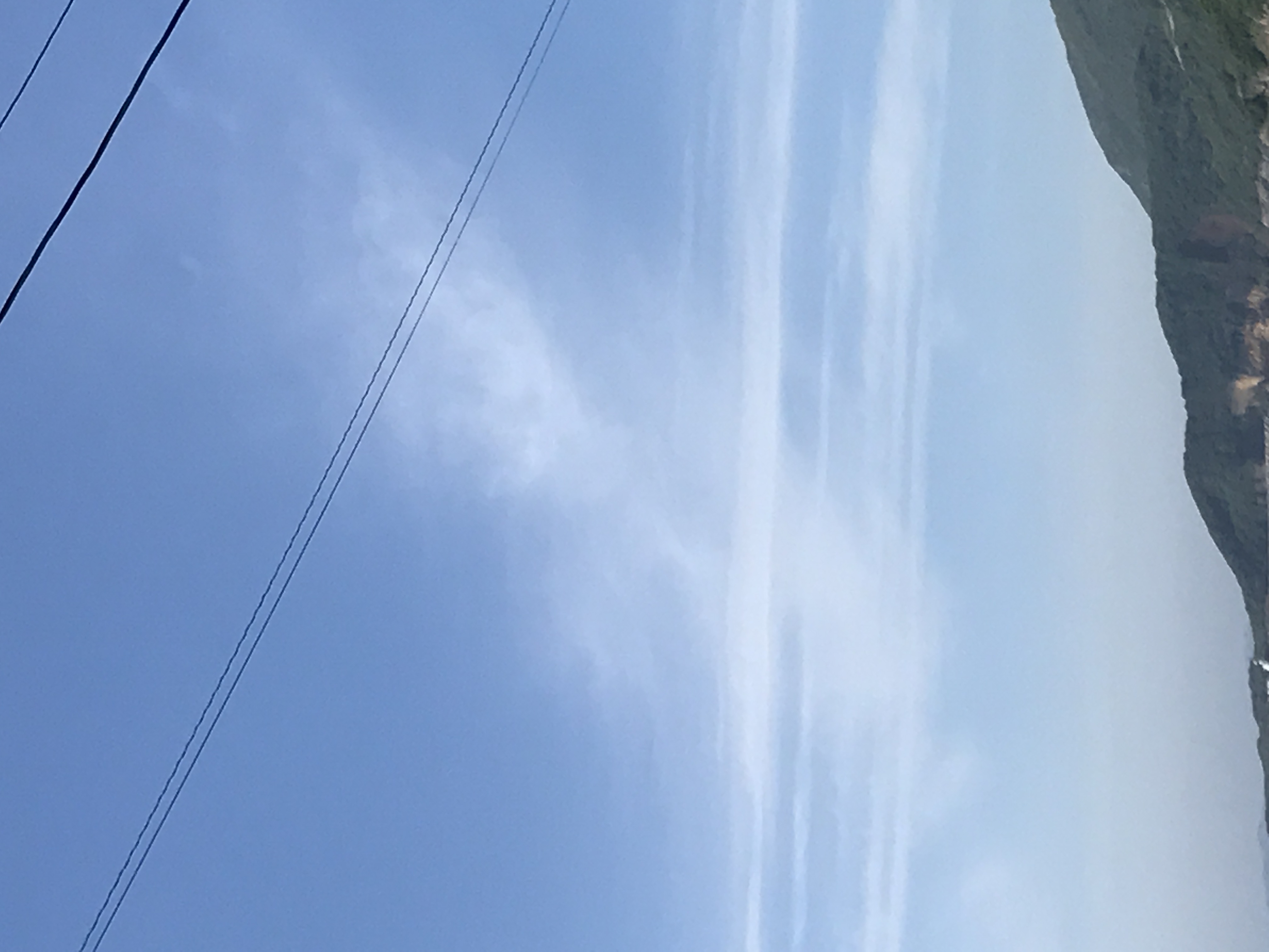 No.43374-1 地震雲