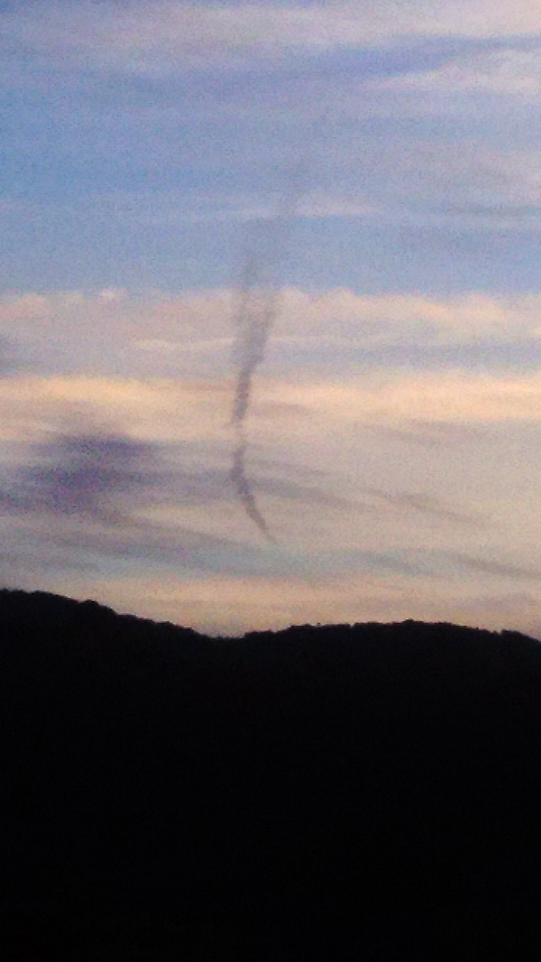 No.43433-1 地震雲