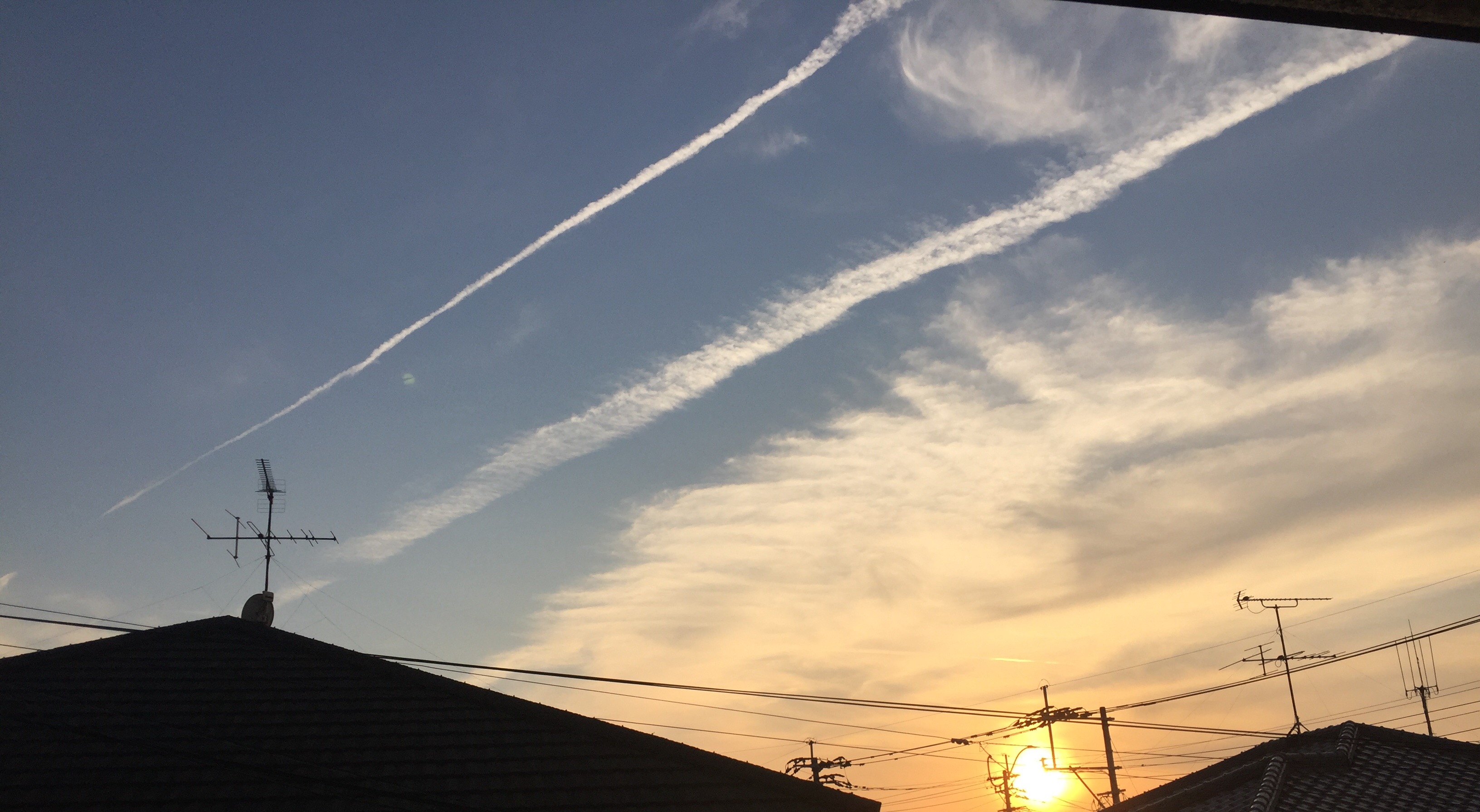 No.43579-1 地震雲