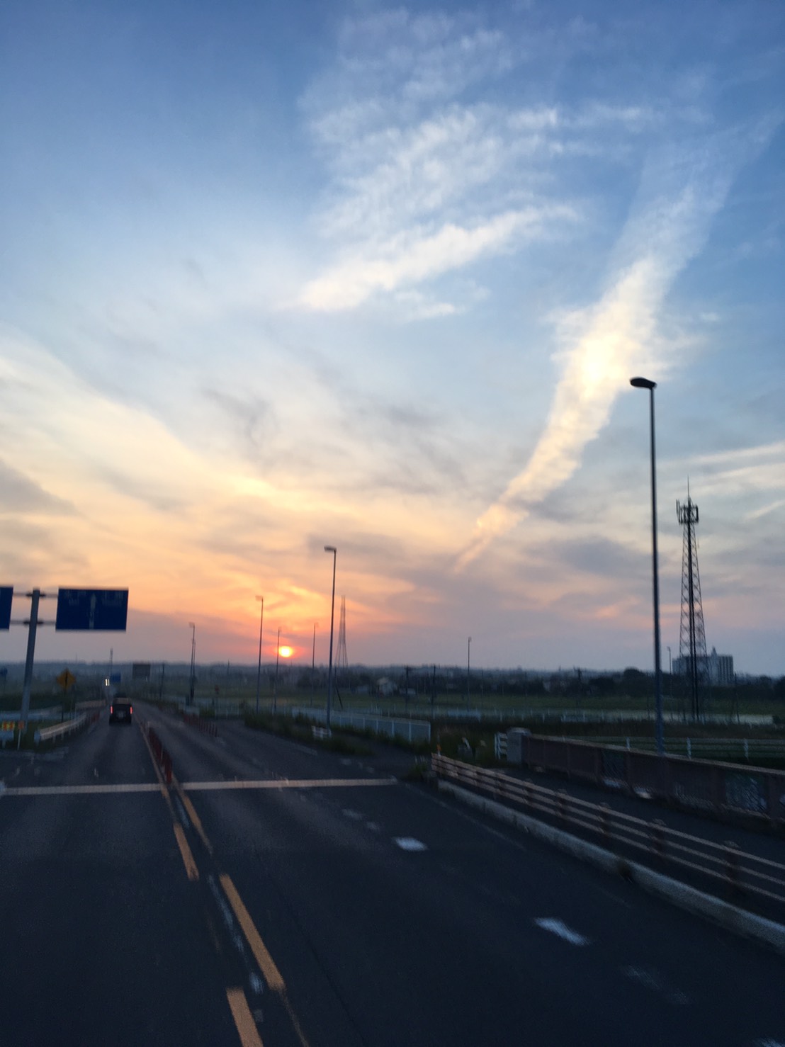 No.43604-1 地震雲